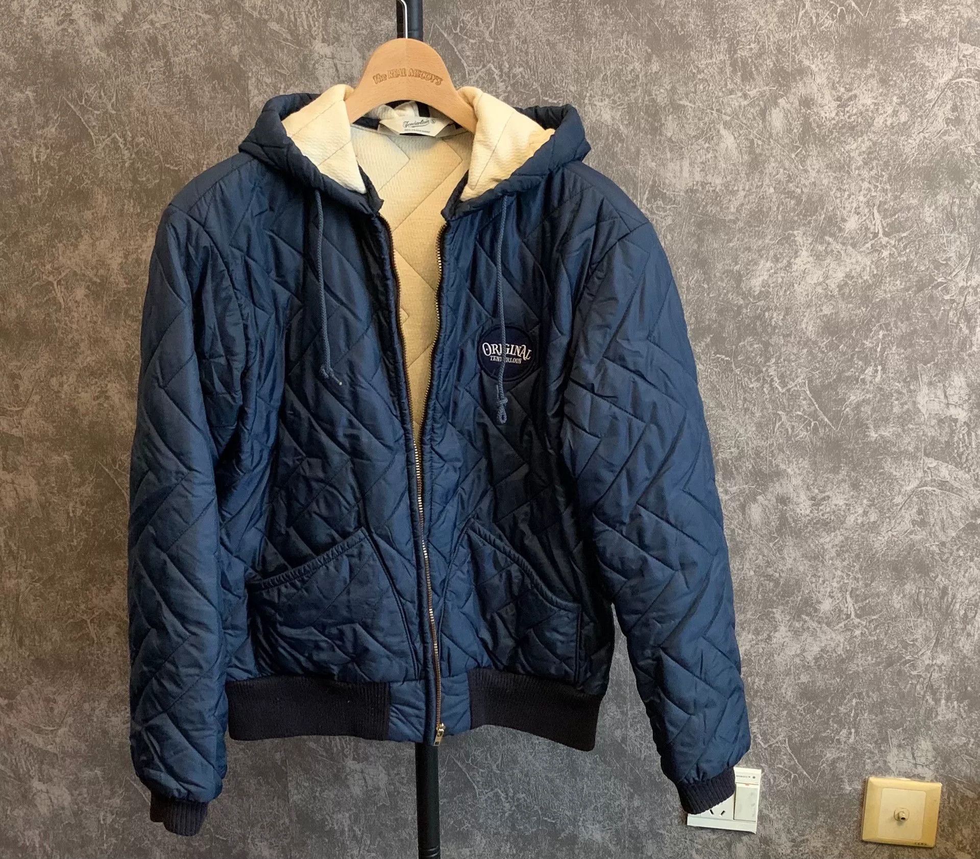 Japanese Brand navy quilted hooded jacket with fleece lining Size US S / EU 44-46 / 1 - 2 Thumbnail
