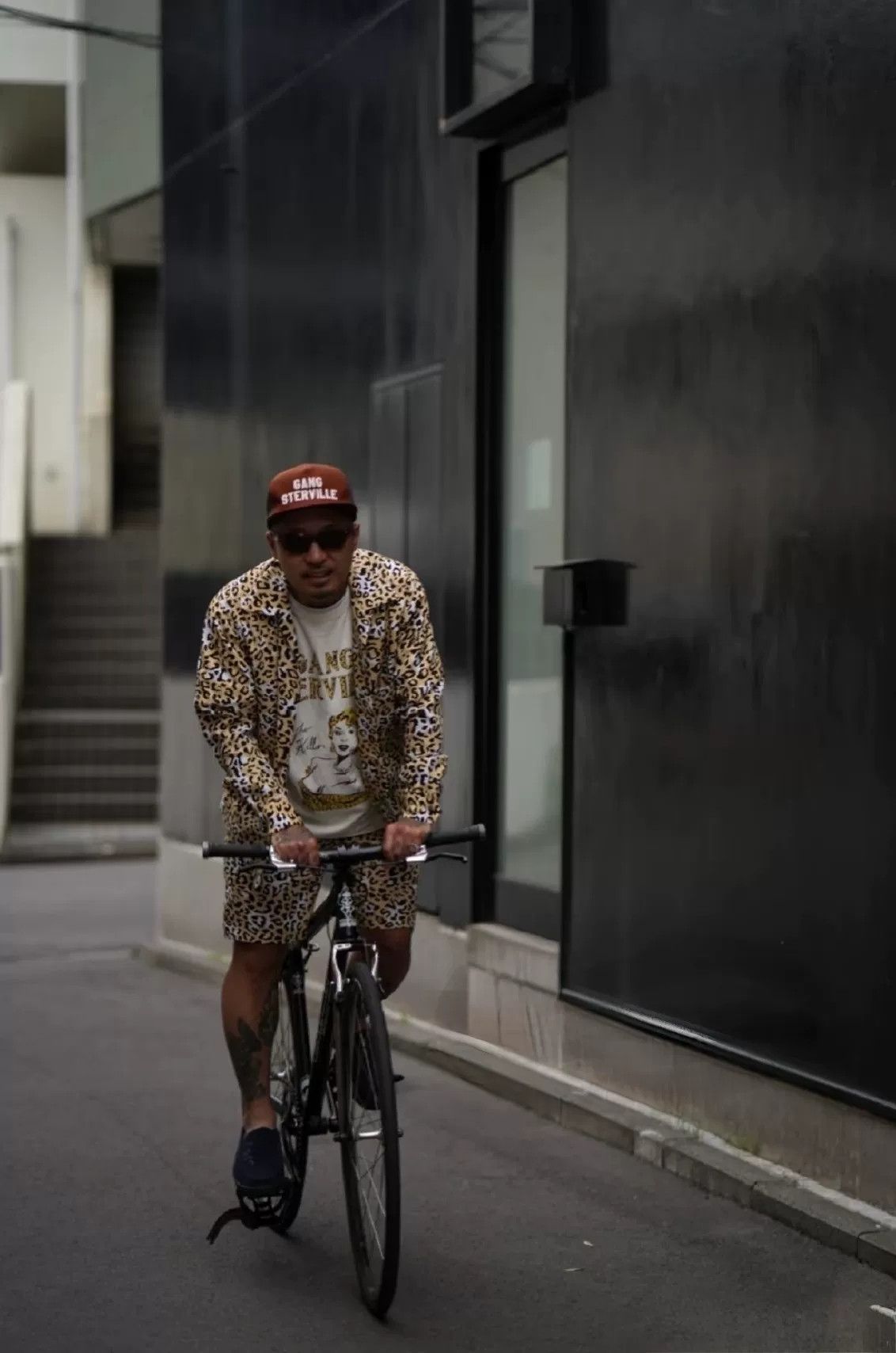Japanese Brand gangsterville leopard print long sleeve shirt Size US L / EU 52-54 / 3 - 9 Thumbnail