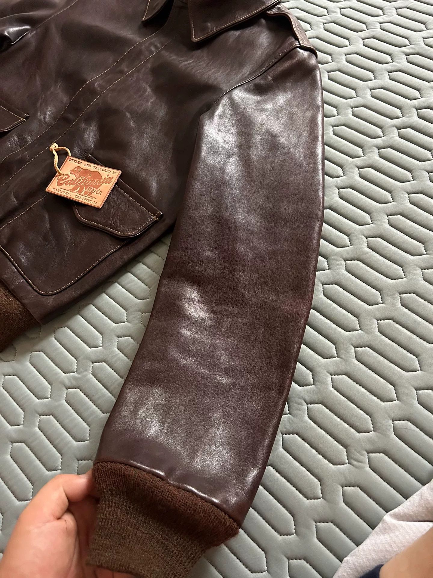 Japanese Brand soft brown A2 pilot jacket with colorful details Size US M / EU 48-50 / 2 - 4 Thumbnail