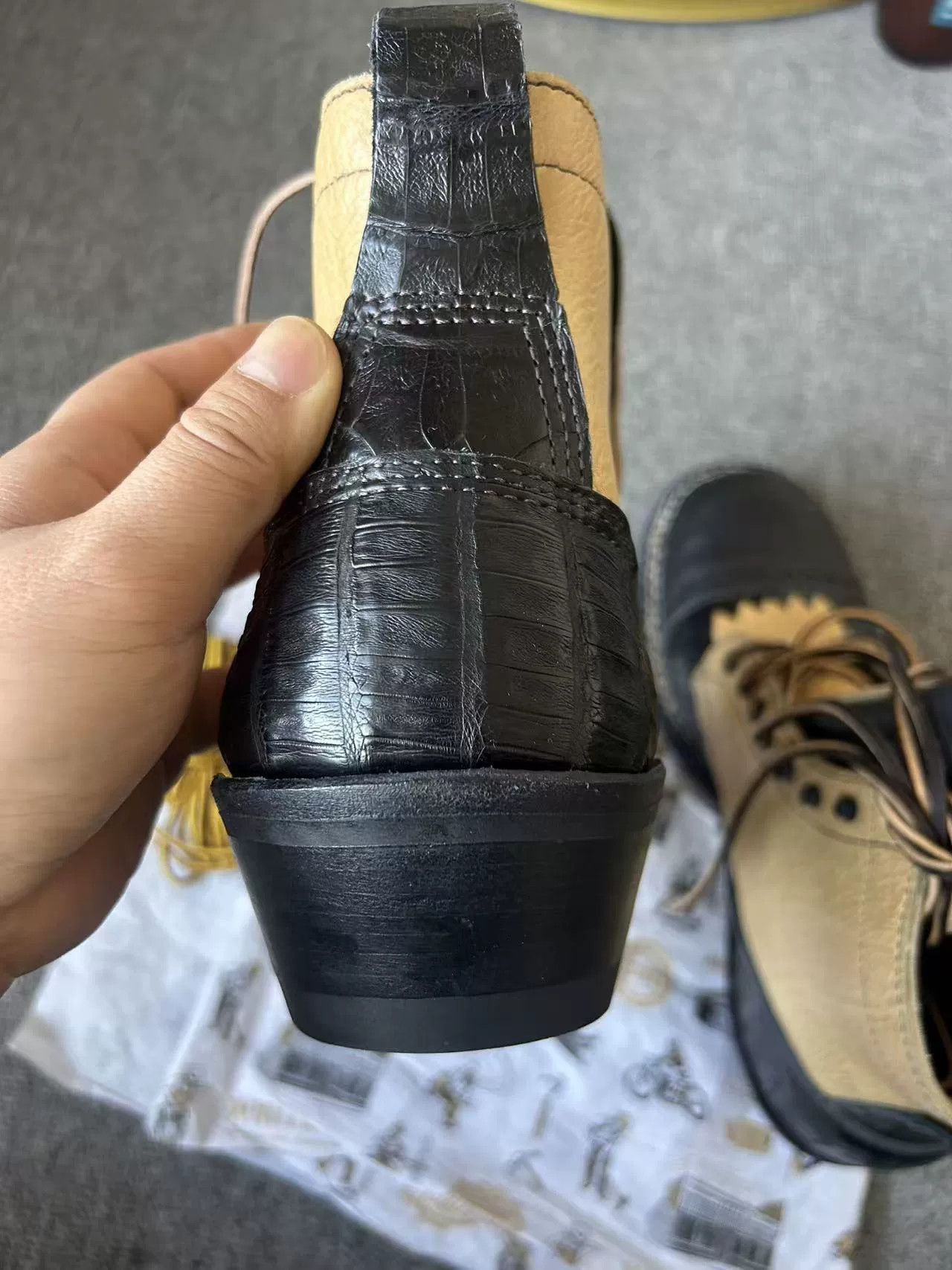 Japanese Brand whites boots in crocodile and bull leather Size US 9 / EU 42 - 5 Thumbnail