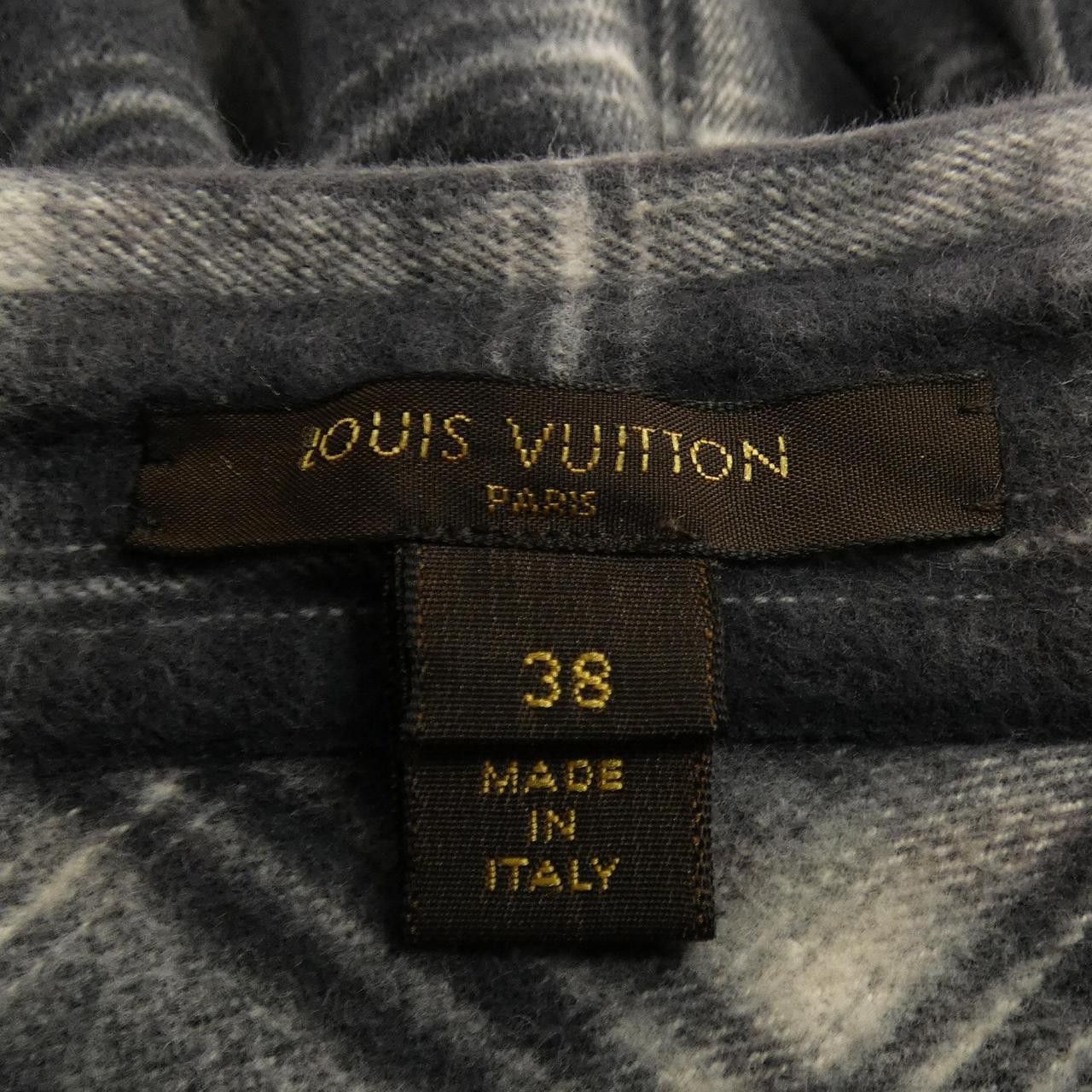 Louis Vuitton Louis Vuitton Louis Vuitton WRDR02B3A Dress Textile Dresses WRDR02B3A DUTY FREE for USA Size ONE SIZE - 4 Thumbnail