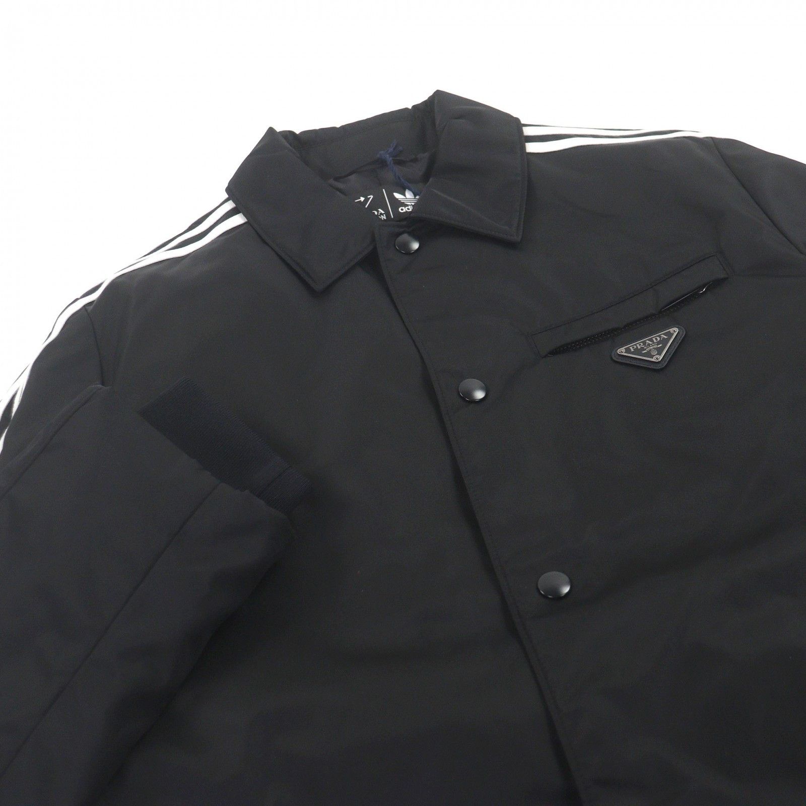 Prada Prada Prada adidas Re-Nylon Benchcoat Textile Outerwear DUTY FREE for USA Size ONE SIZE - 2 Thumbnail