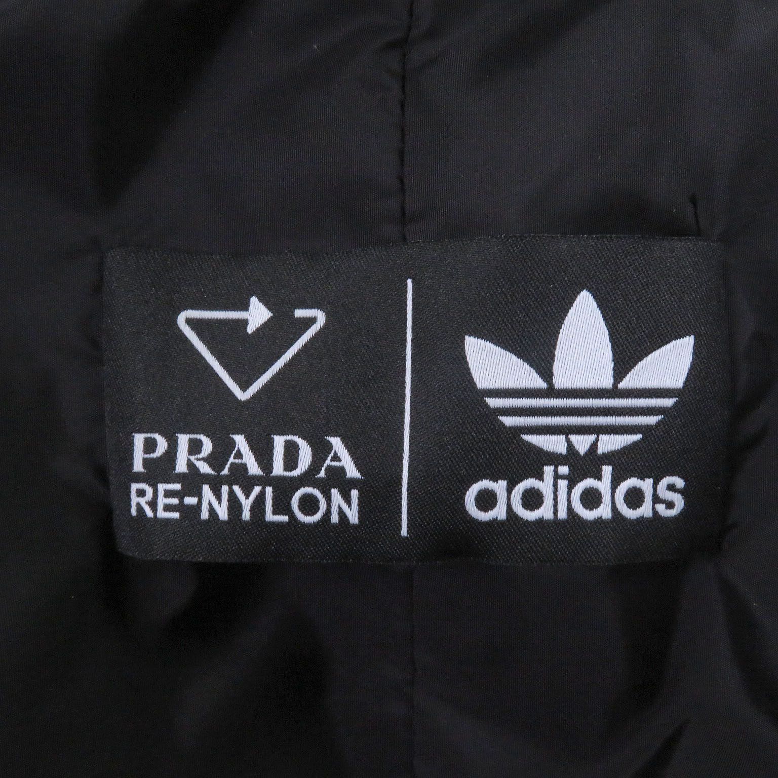 Prada Prada Prada adidas Re-Nylon Benchcoat Textile Outerwear DUTY FREE for USA Size ONE SIZE - 8 Thumbnail