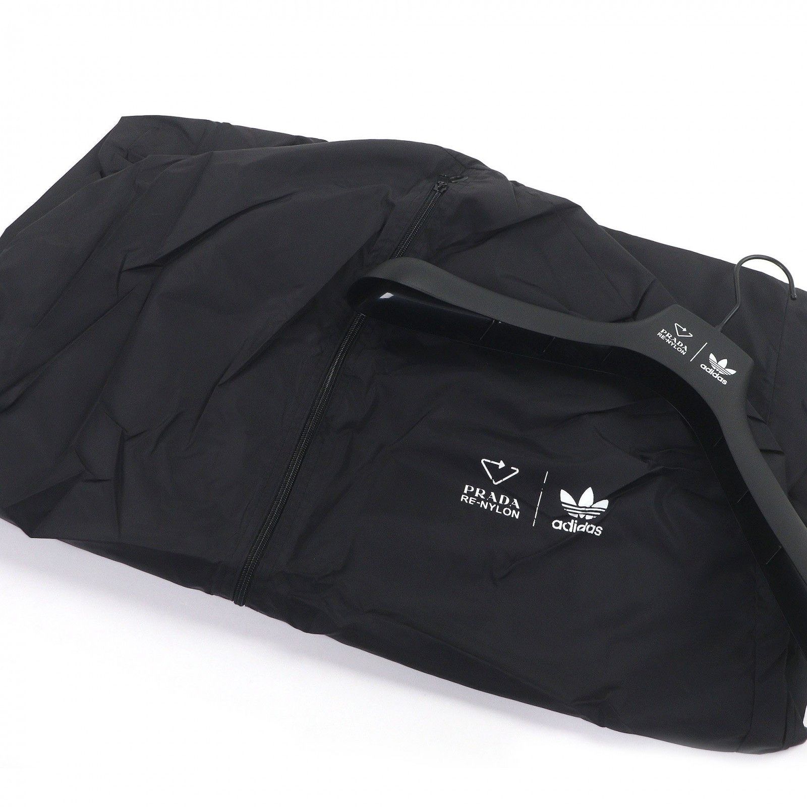 Prada Prada Prada adidas Re-Nylon Benchcoat Textile Outerwear DUTY FREE for USA Size ONE SIZE - 15 Thumbnail