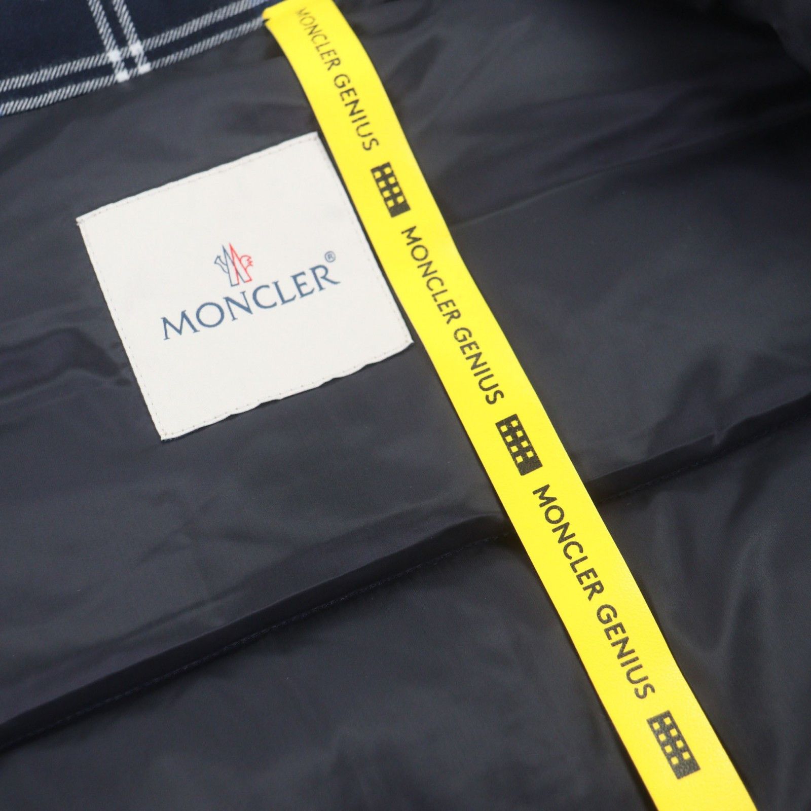 Moncler Moncler Moncler Genius 7 Moncler Fragment Hiroshi Fujiwara Down Jacket Textile Outerwear DUTY FREE for USA Size ONE SIZE - 10 Thumbnail