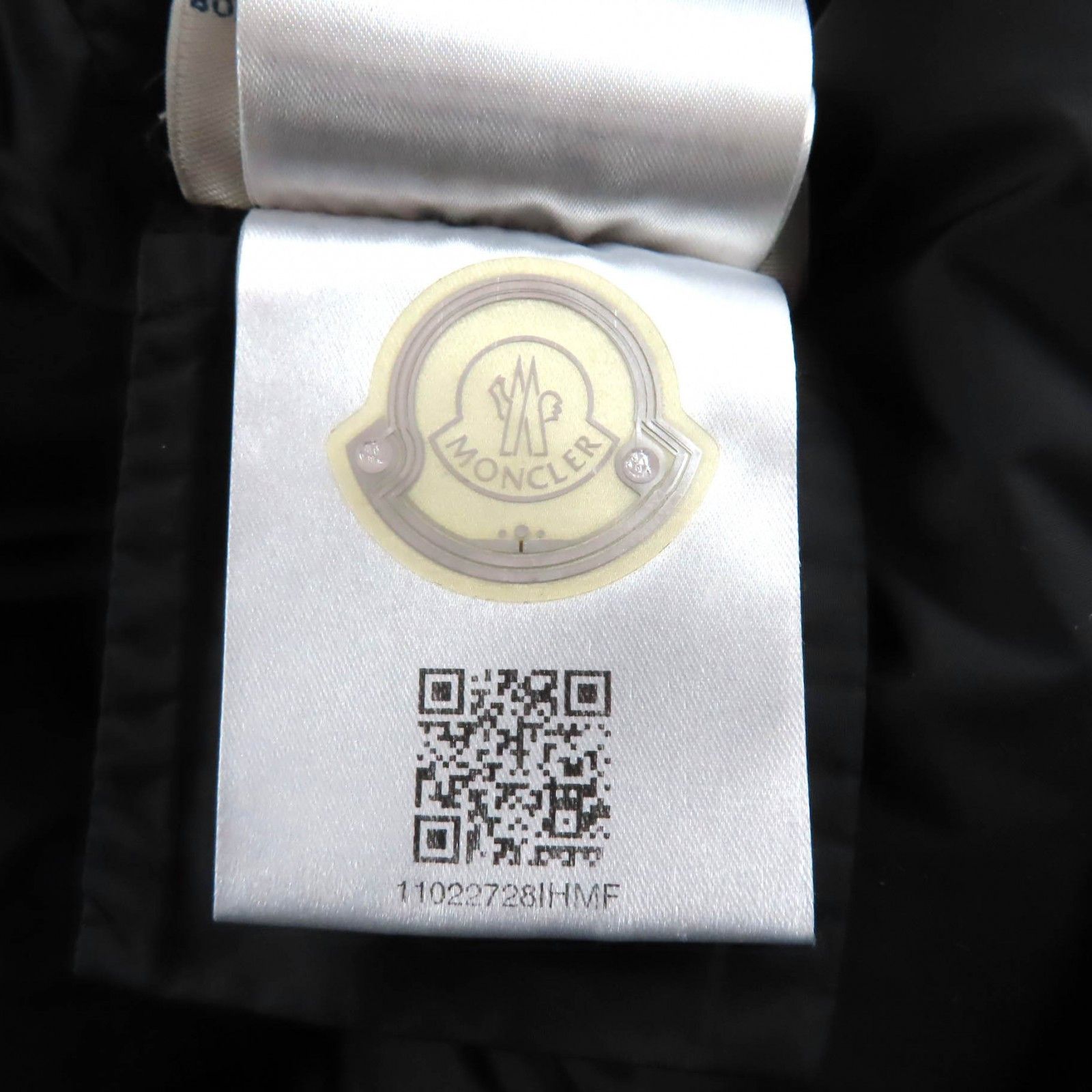 Moncler Moncler Moncler Orophin Nylon Down Coat Textile Outerwear DUTY FREE for USA Size ONE SIZE - 15 Thumbnail