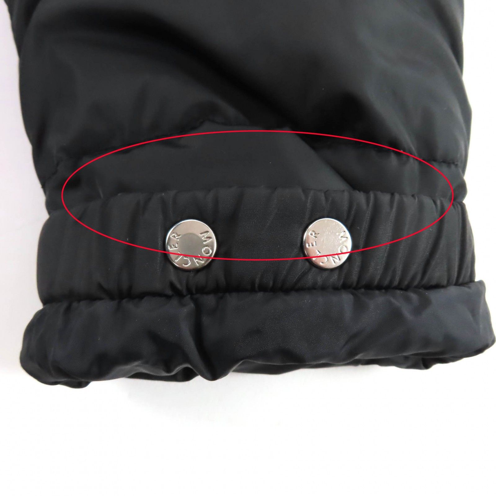 Moncler Moncler Moncler Orophin Nylon Down Coat Textile Outerwear DUTY FREE for USA Size ONE SIZE - 17 Thumbnail