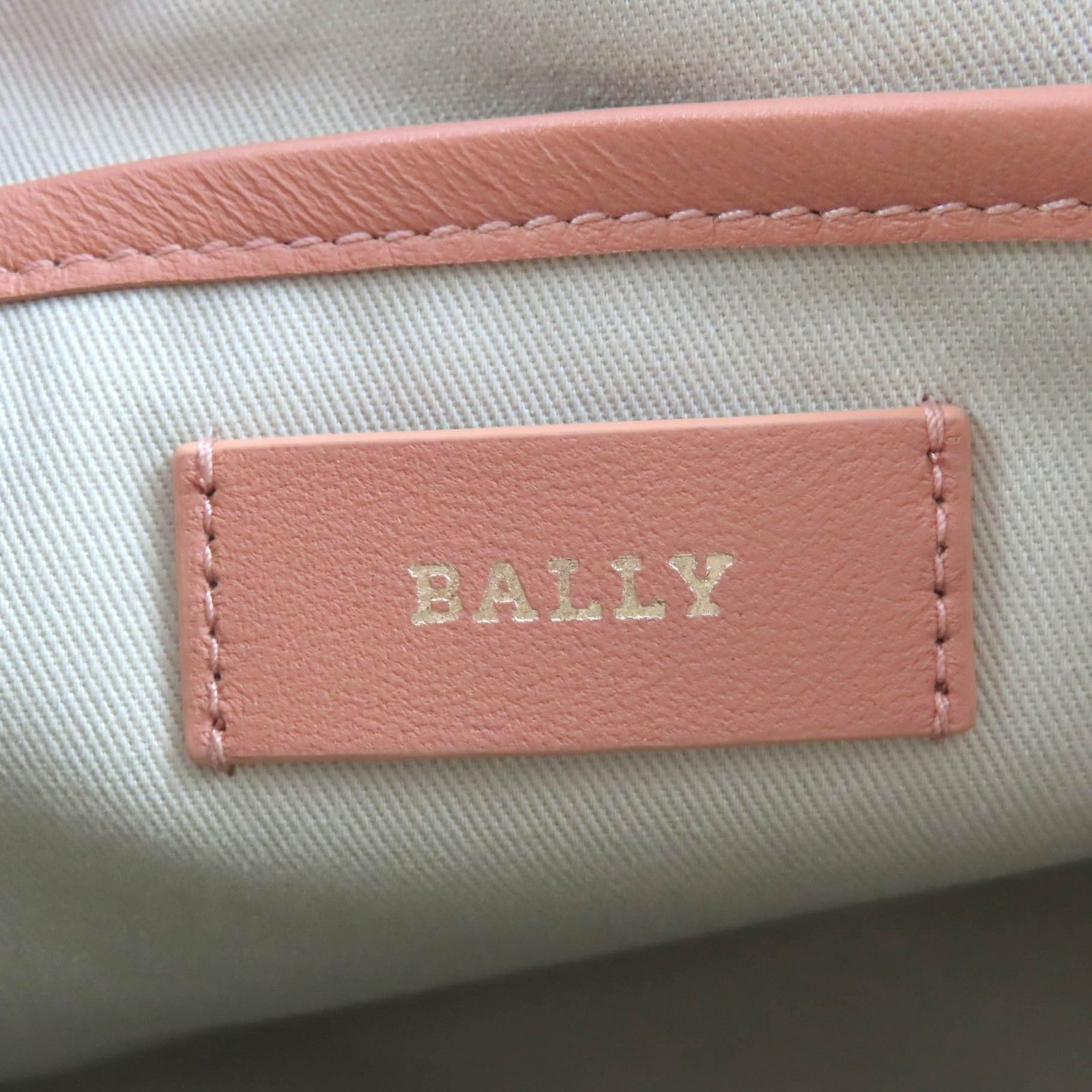 Bally Bally Bally QUINCEY Leather Shoulder Bag Leather Shoulder Bag DUTY FREE for USA Size ONE SIZE - 12 Thumbnail