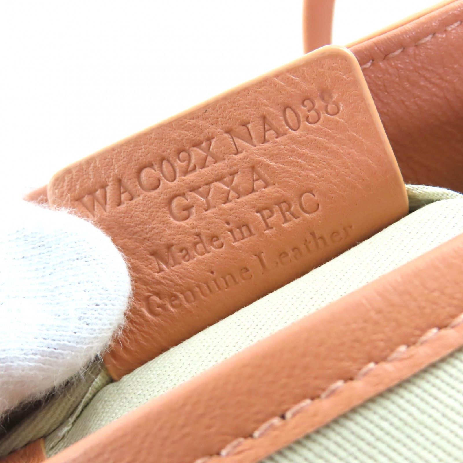 Bally Bally Bally QUINCEY Leather Shoulder Bag Leather Shoulder Bag DUTY FREE for USA Size ONE SIZE - 13 Thumbnail