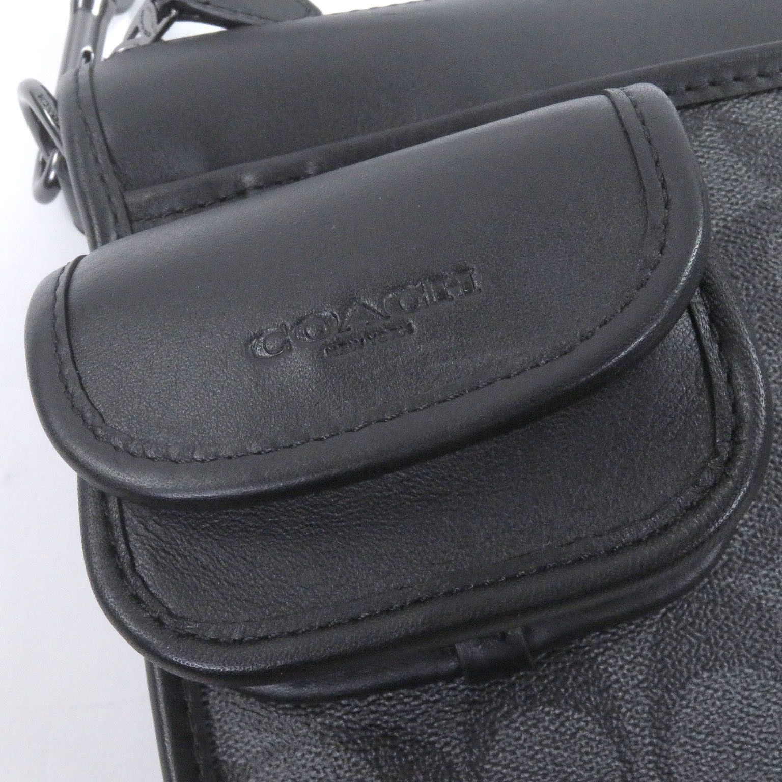 Coach Coach COACH Heritage Leather 2way Shoulder Bag Leather Shoulder Bag 13711 DUTY FREE for USA Size ONE SIZE - 10 Thumbnail
