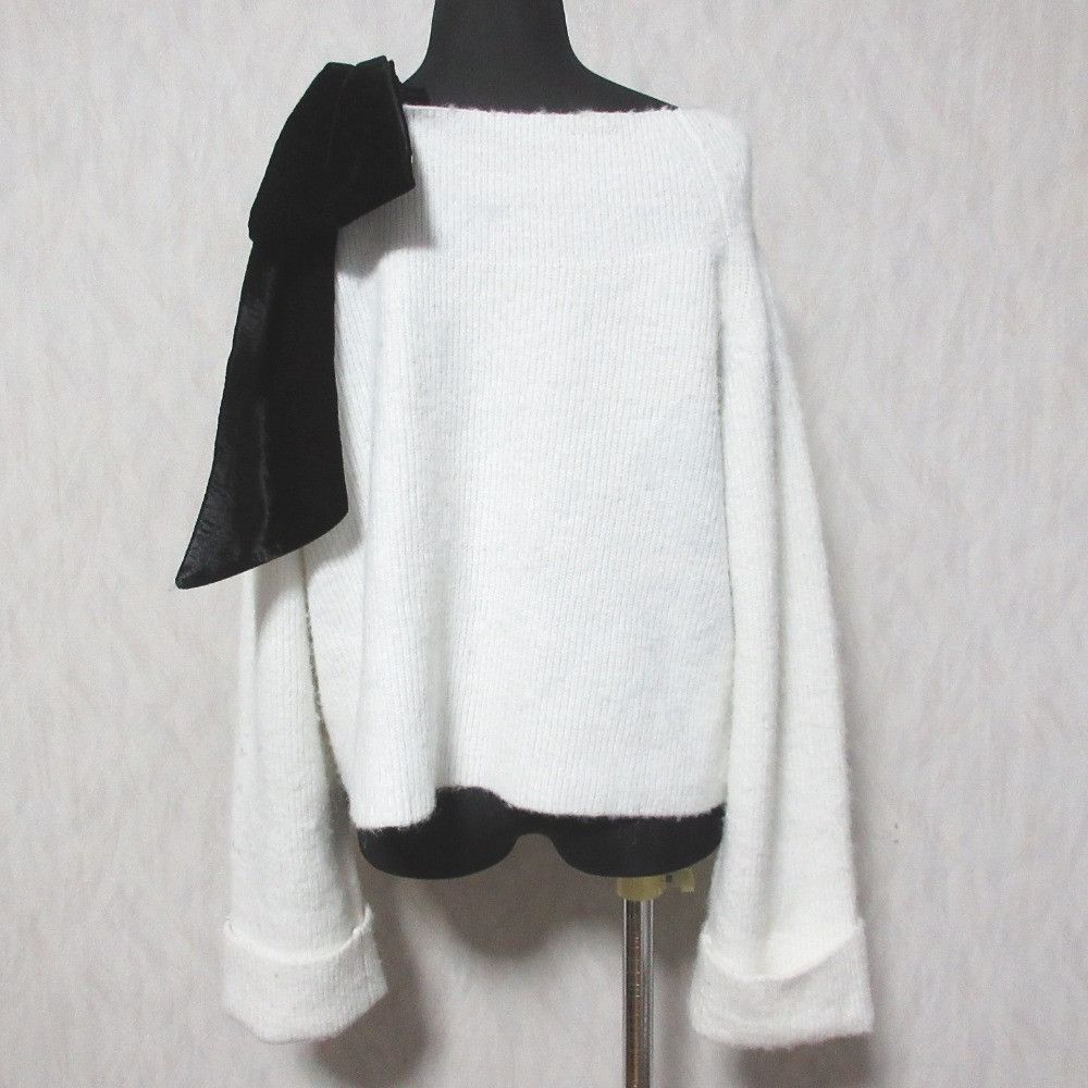 Other Other Apuweiser-riche Velour Ribbon Knit Textile Tops 25459090 DUTY FREE for USA Size ONE SIZE - 2 Thumbnail