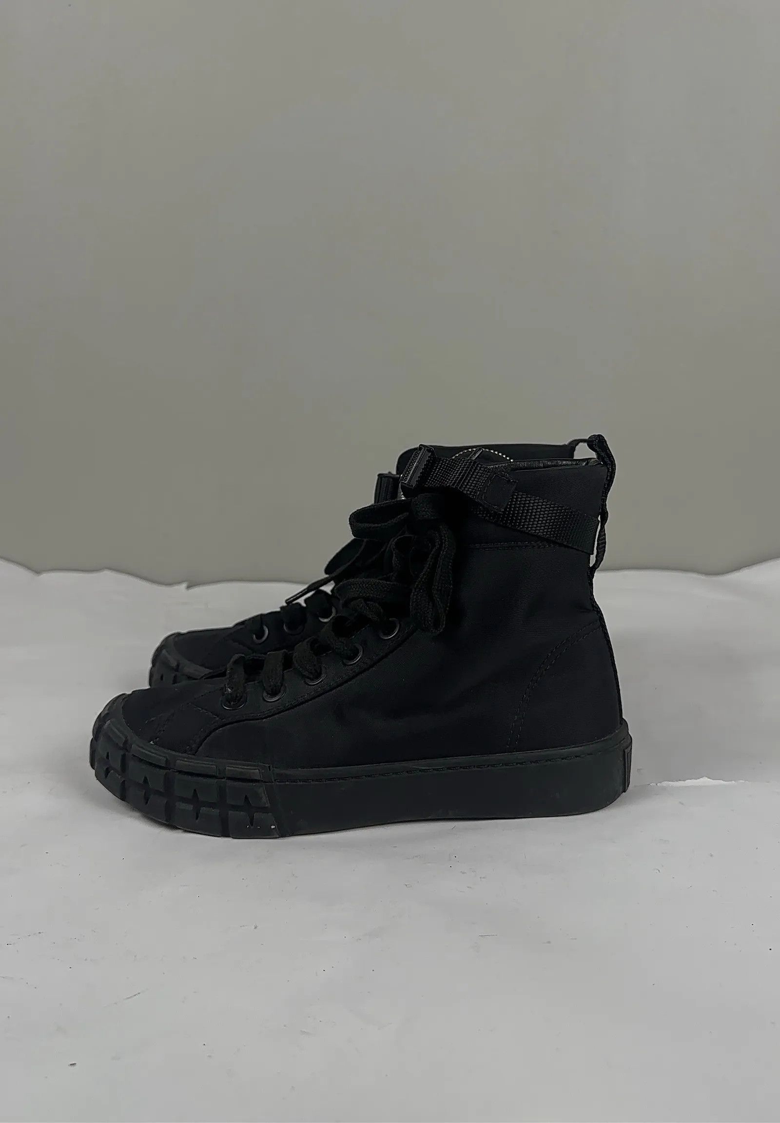 Prada Prada Sneakers Size US 6 / IT 36 - 6 Thumbnail
