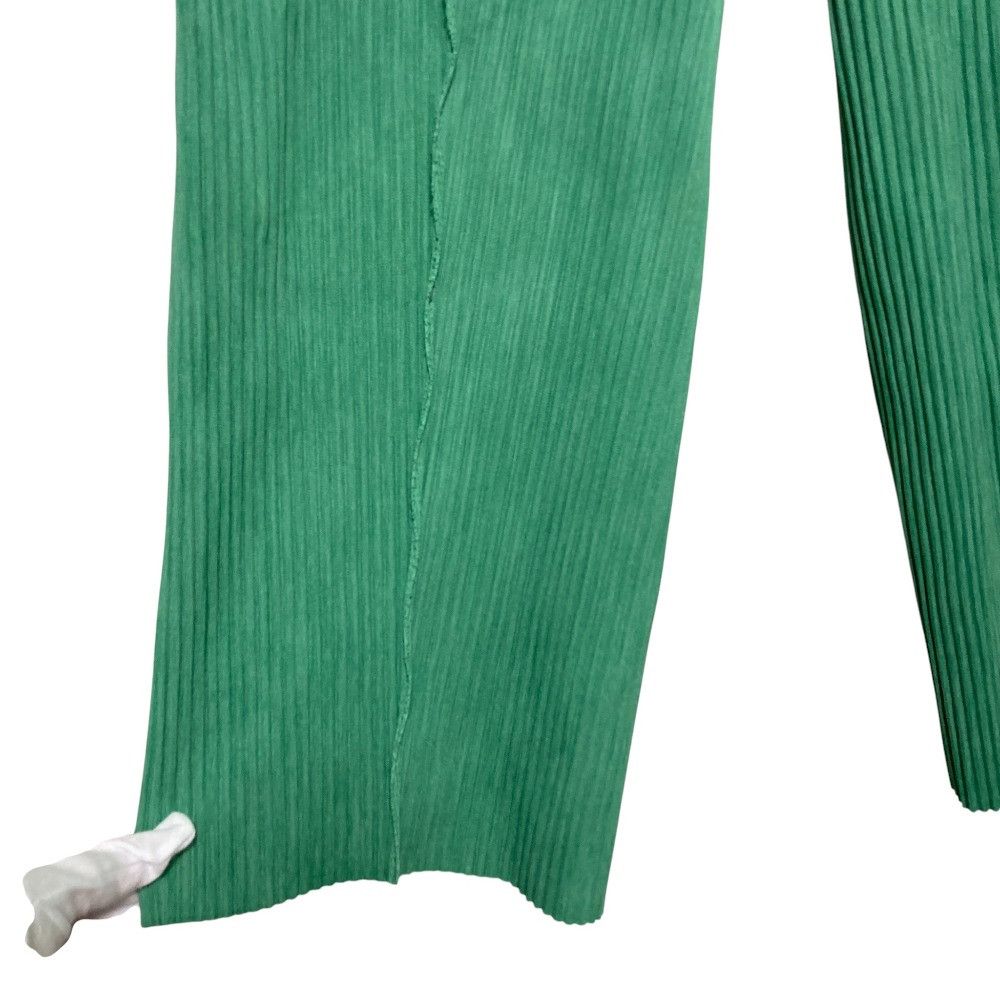 Issey Miyake Issey Miyake me ISSEY MIYAKE Inside Out Pleated Pants Textile Pants MI42KF253 DUTY FREE for USA Size ONE SIZE - 4 Thumbnail