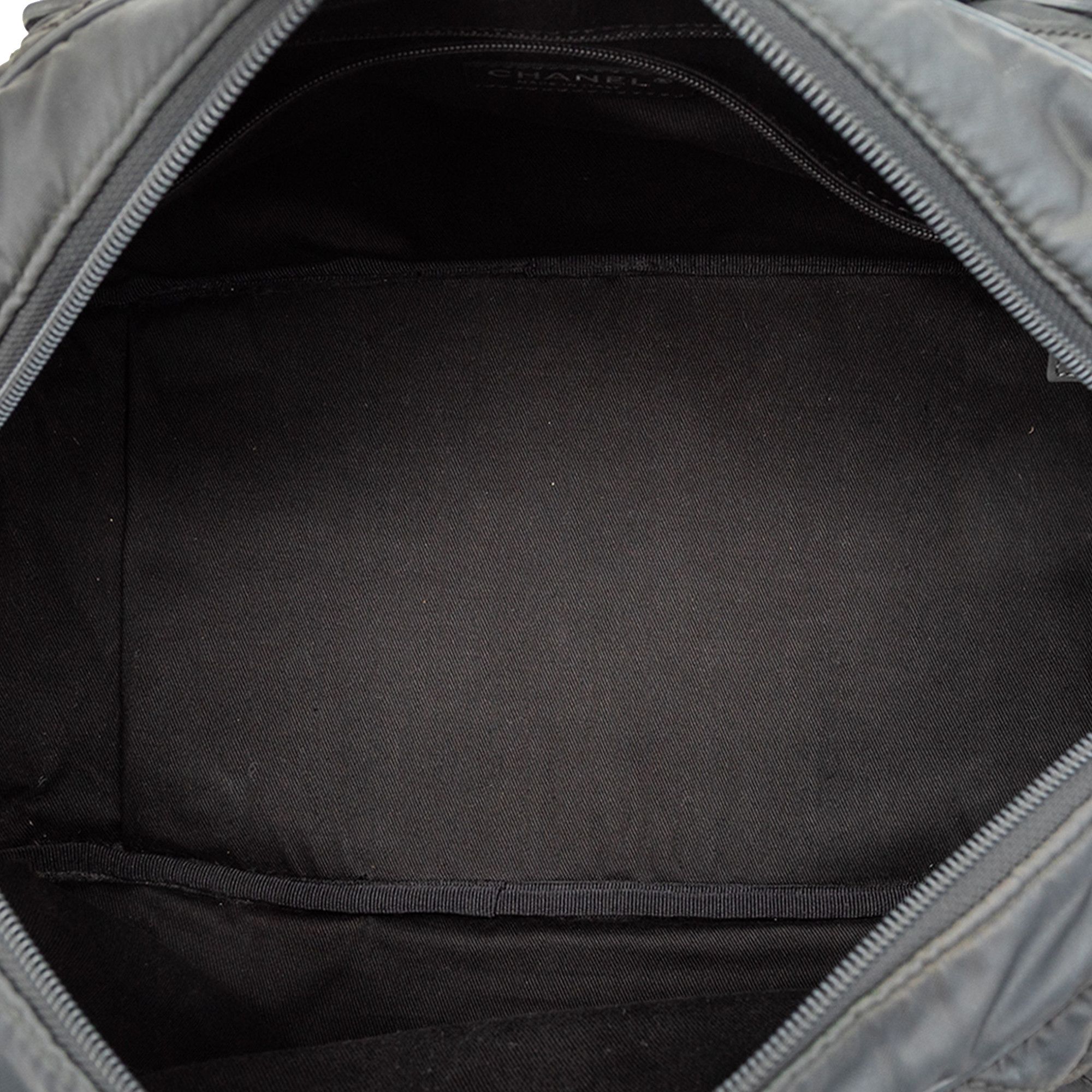 Chanel Chanel Paris New York Quilted Nylon Duffle Handbag Size ONE SIZE - 4 Thumbnail