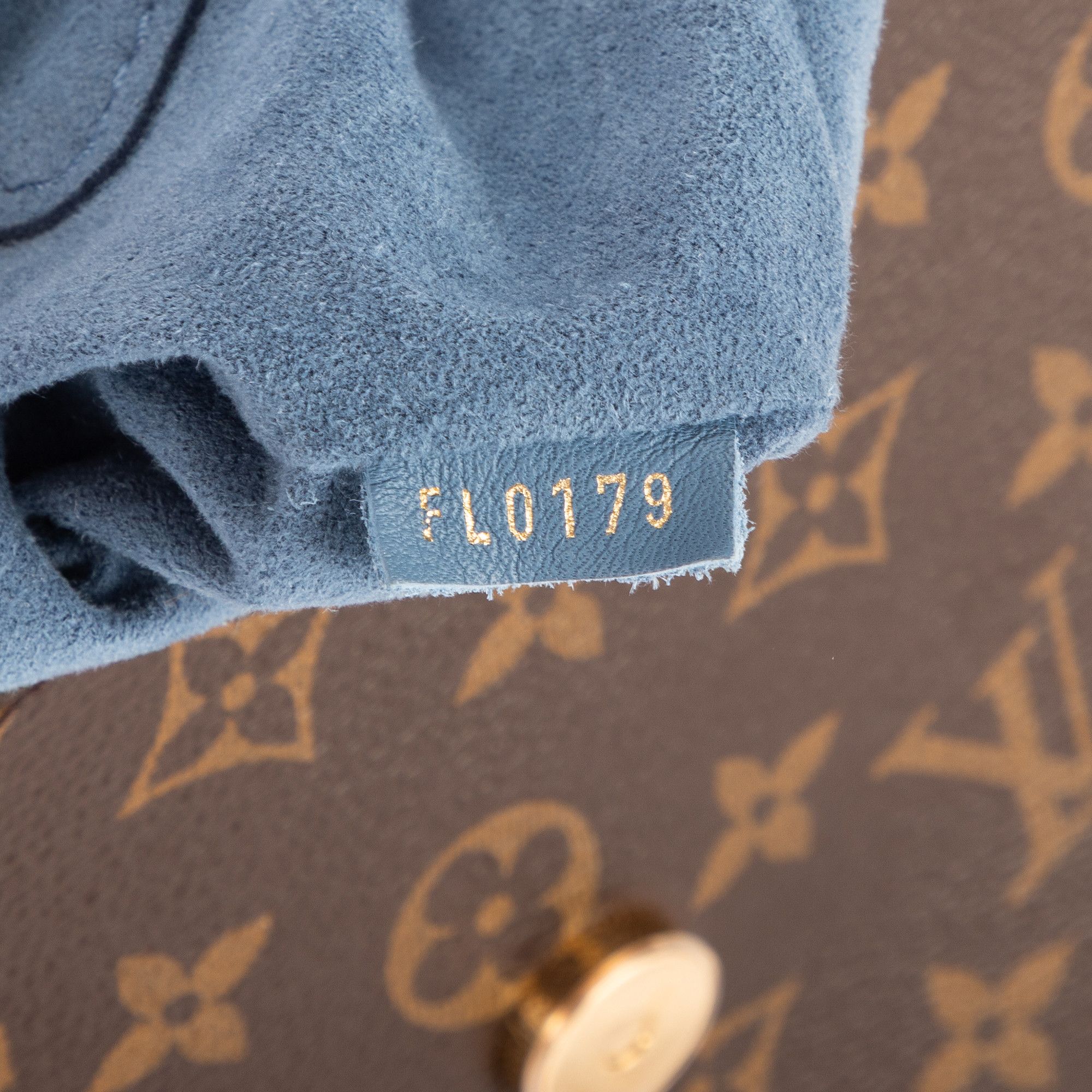 Louis Vuitton Locky BB Size ONE SIZE - 11 Thumbnail