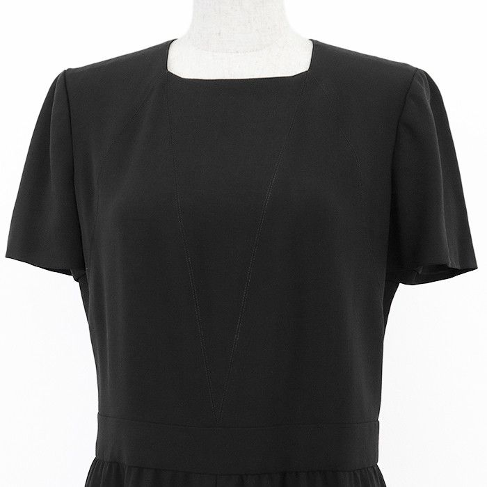 Chanel Chanel Chanel 98P P10330 Wool Dress Textile Dresses P10330 DUTY FREE for USA Size ONE SIZE - 2 Thumbnail