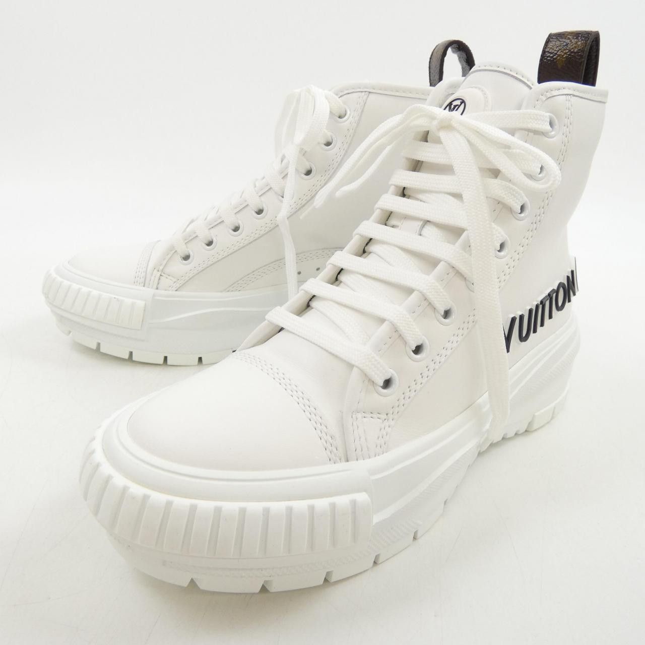 Louis Vuitton Louis Vuitton Louis Vuitton LV Squad Sneakers Textile Shoes DUTY FREE for USA Size ONE SIZE - 3 Thumbnail