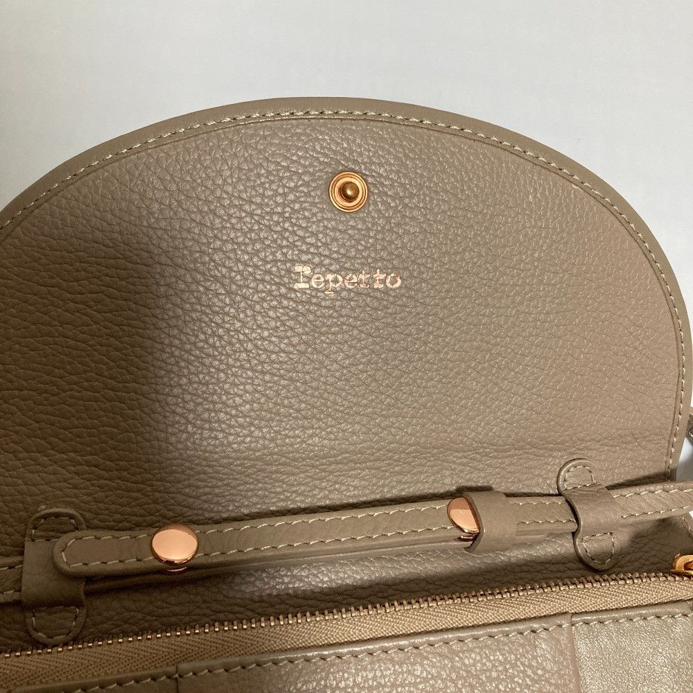 Other Other Repetto Leather 2way Shoulder Wallet Leather Shoulder DUTY FREE for USA Size ONE SIZE - 5 Thumbnail