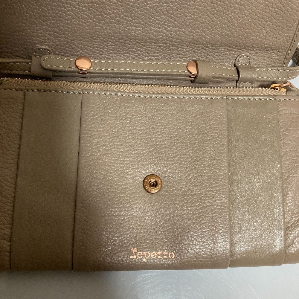 Other Other Repetto Leather 2way Shoulder Wallet Leather Shoulder DUTY FREE for USA Size ONE SIZE - 6 Thumbnail