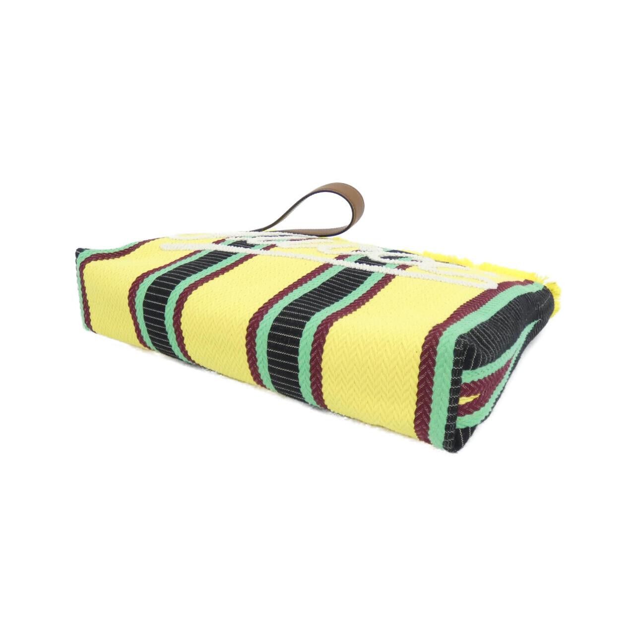 Gucci Gucci Gucci GG Canvas Shoulder Bag Textile Shoulder Bag 822870 FAEF8 DUTY FREE for USA Size ONE SIZE - 3 Thumbnail