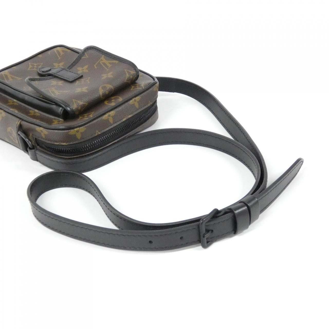 Louis Vuitton Louis Vuitton Louis Vuitton Christopher Monogram Shoulder Bag Textile Shoulder Bag M69404 DUTY FREE for USA Size ONE SIZE - 6 Thumbnail