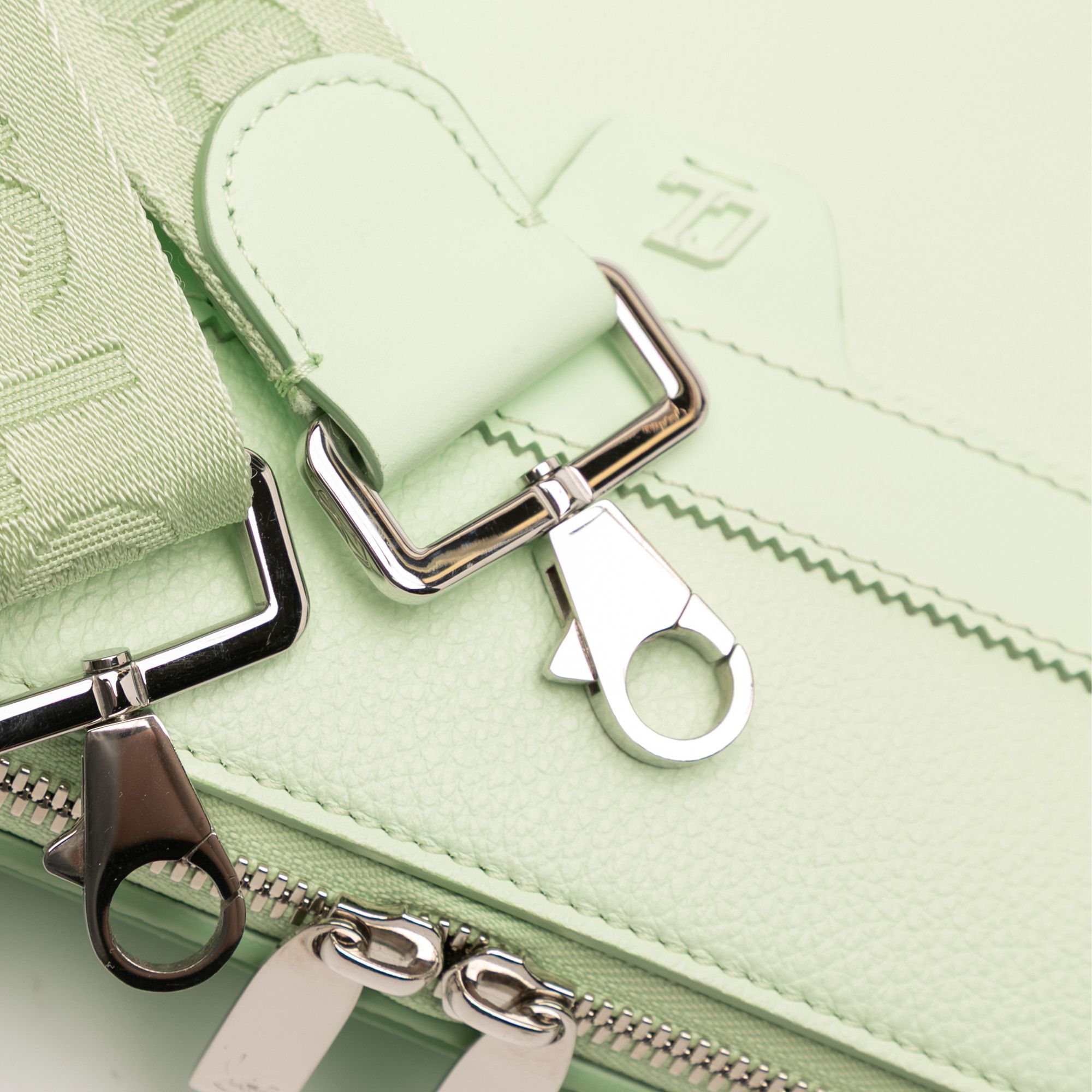 Christian Louboutin Christian Louboutin Leather Ruisbuddy Crossbody Size ONE SIZE - 6 Thumbnail
