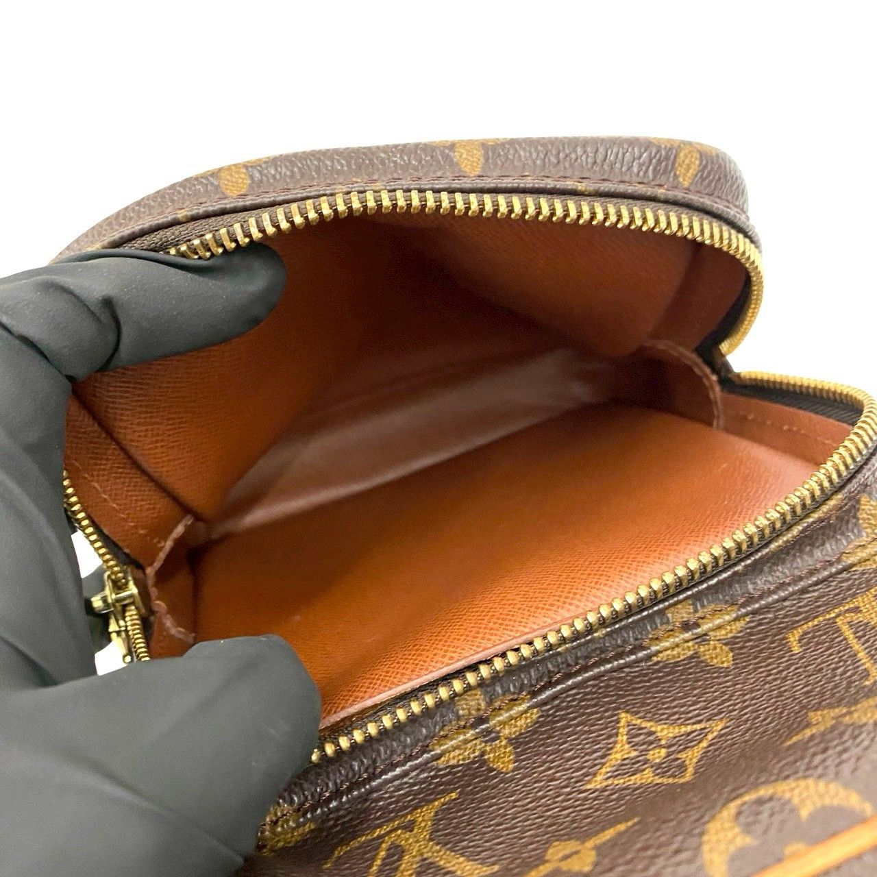 Louis Vuitton Louis Vuitton Louis Vuitton Amazon Monogram Leather Mini Shoulder Bag Textile Shoulder Bag DUTY FREE for USA Size ONE SIZE - 11 Thumbnail