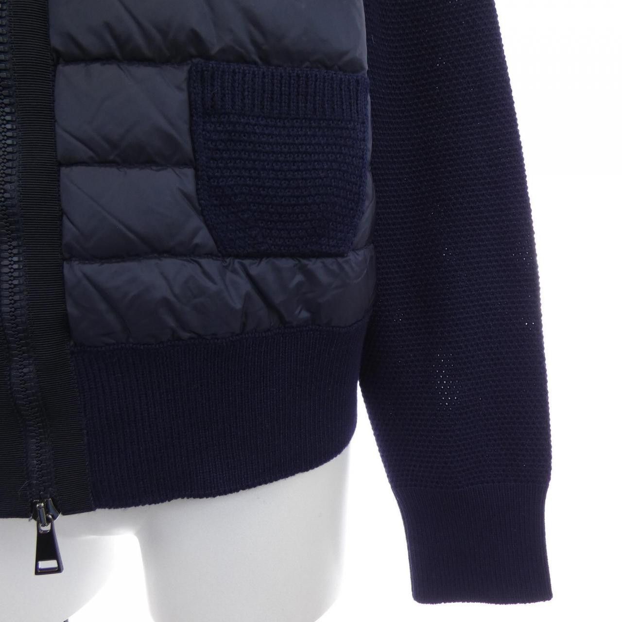 Moncler Moncler Moncler Down Jacket Textile Outerwear 20939474800 DUTY FREE for USA Size ONE SIZE - 8 Thumbnail