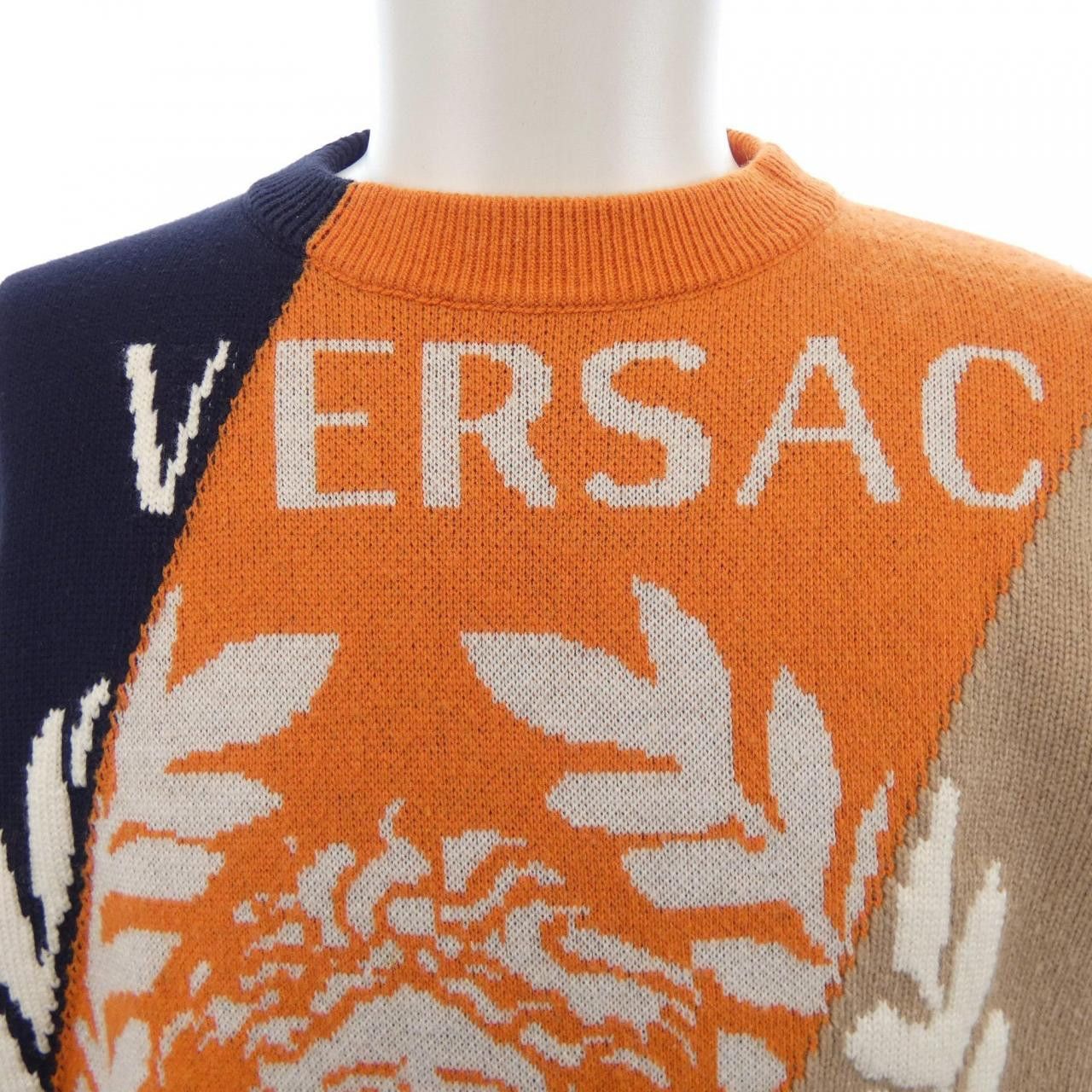 Versace Versace Versace Cashmere Blend Knit Textile Tops A84887 DUTY FREE for USA Size ONE SIZE - 5 Thumbnail