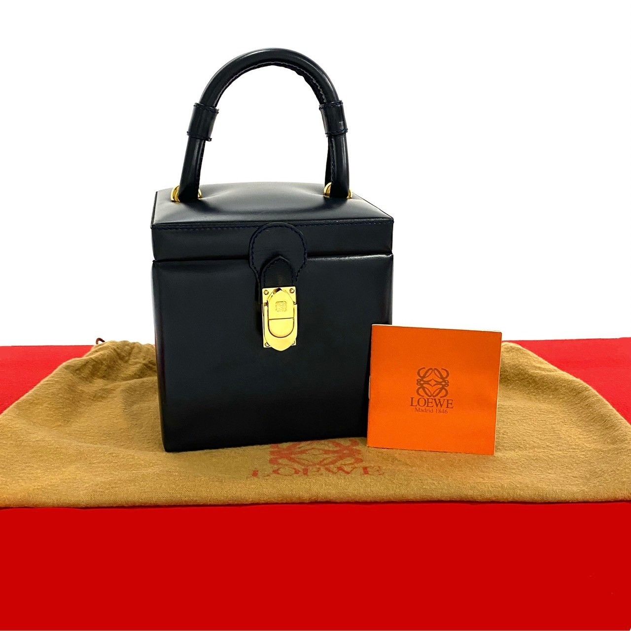 Loewe Loewe Loewe Anagram Calf Leather Handbag Leather Vanity Bag DUTY FREE for USA Size ONE SIZE - 2 Thumbnail
