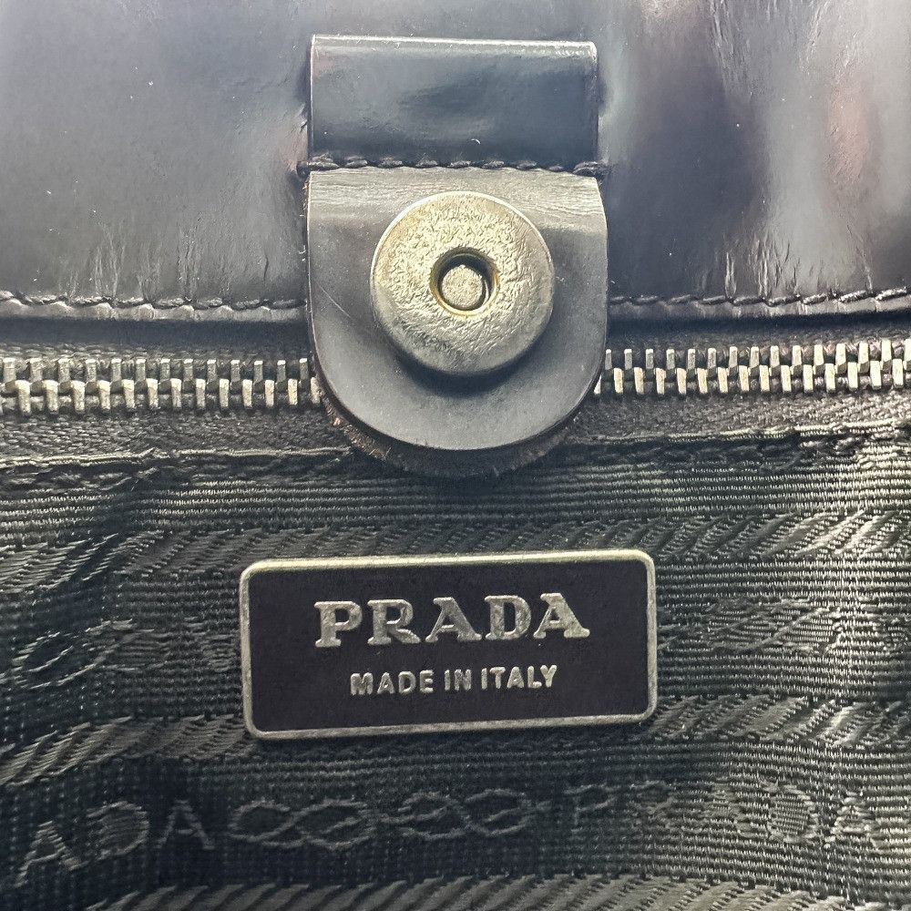 Prada Prada Prada Arabesque Embossed Triangle Logo Tote Bag Leather Tote Bag DUTY FREE for USA Size ONE SIZE - 7 Thumbnail