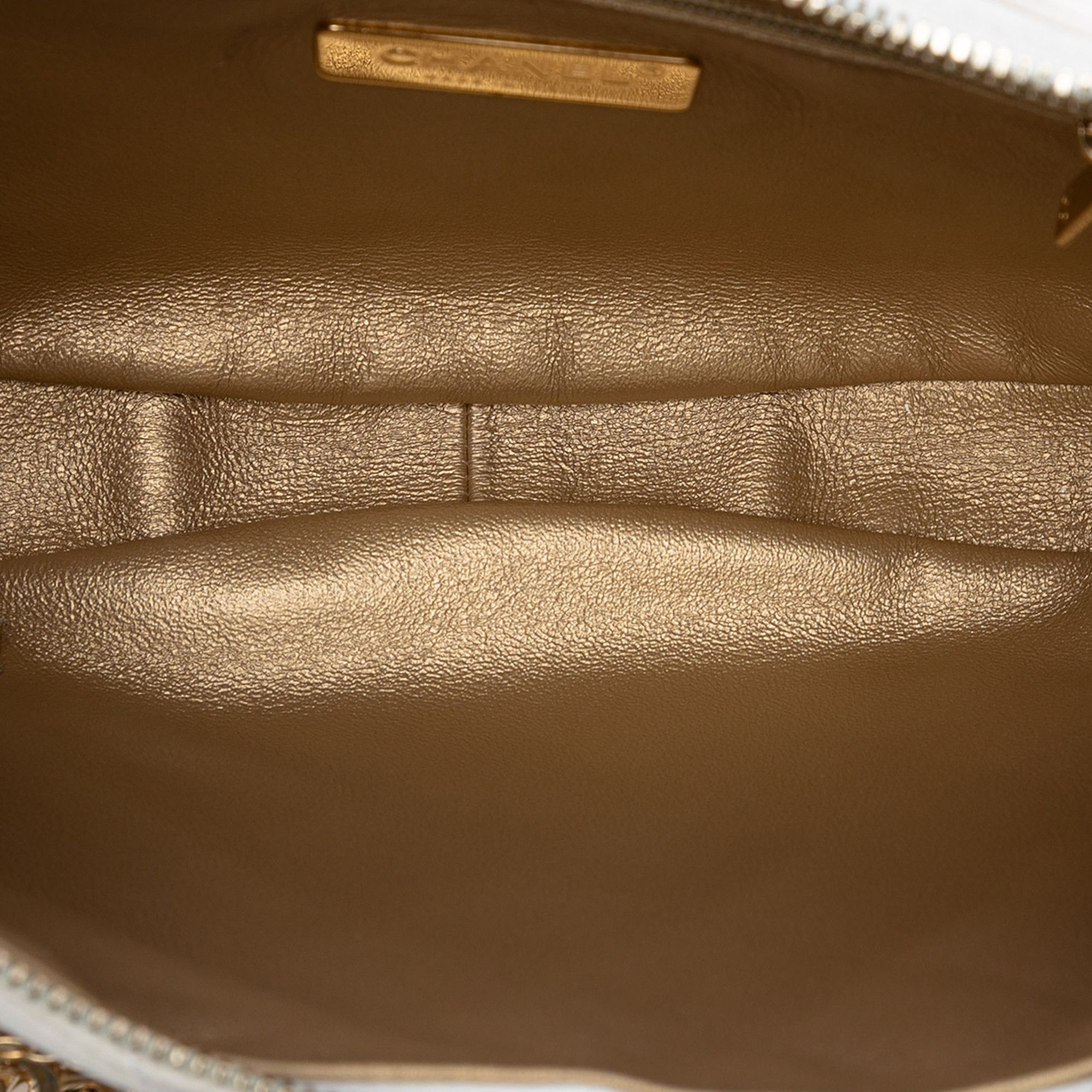 Chanel Chanel Quilted Lambskin All About Chains Hobo Size ONE SIZE - 4 Thumbnail