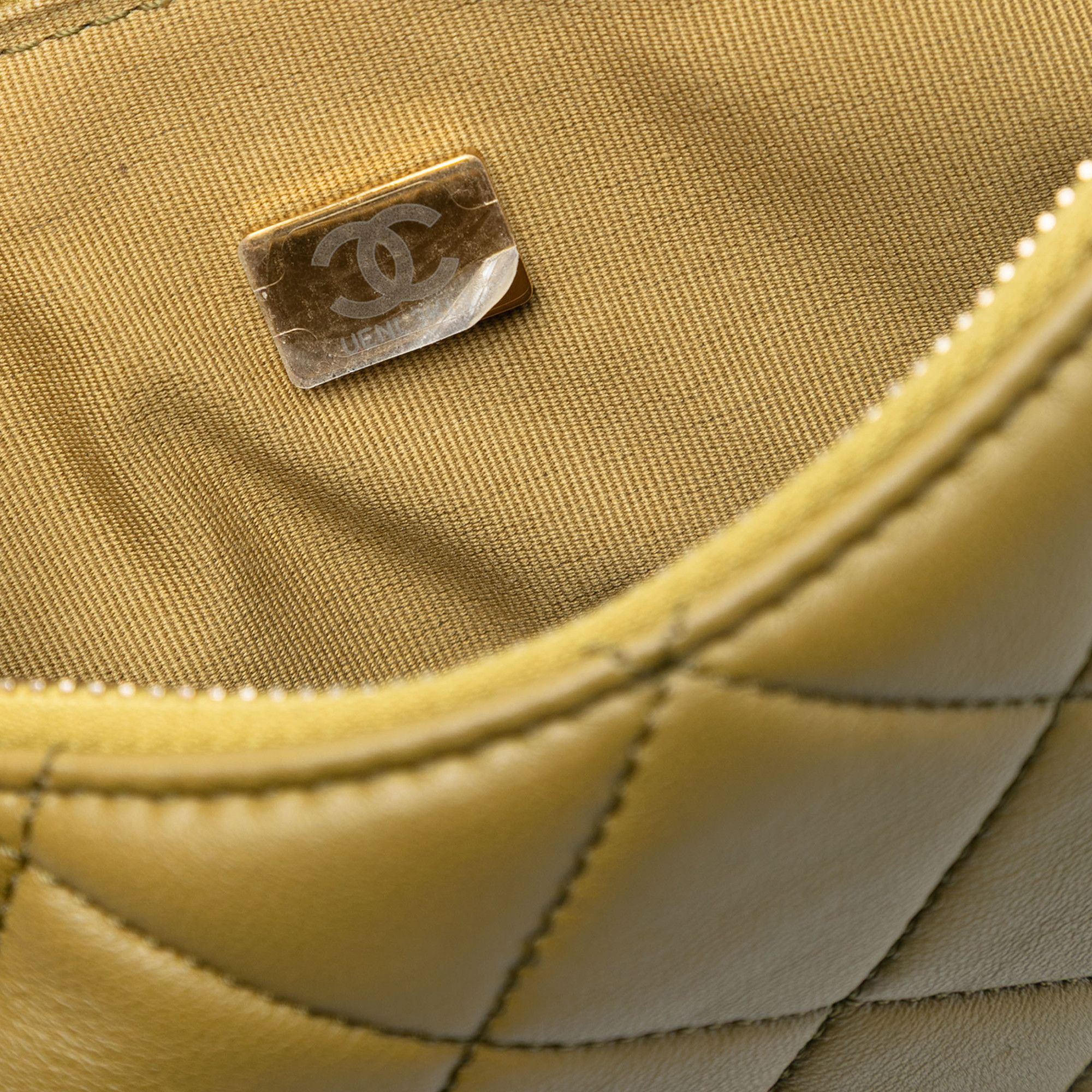 Chanel Chanel Paris Dakar Quilted Lambskin Mixed Chain Hobo Size ONE SIZE - 6 Thumbnail