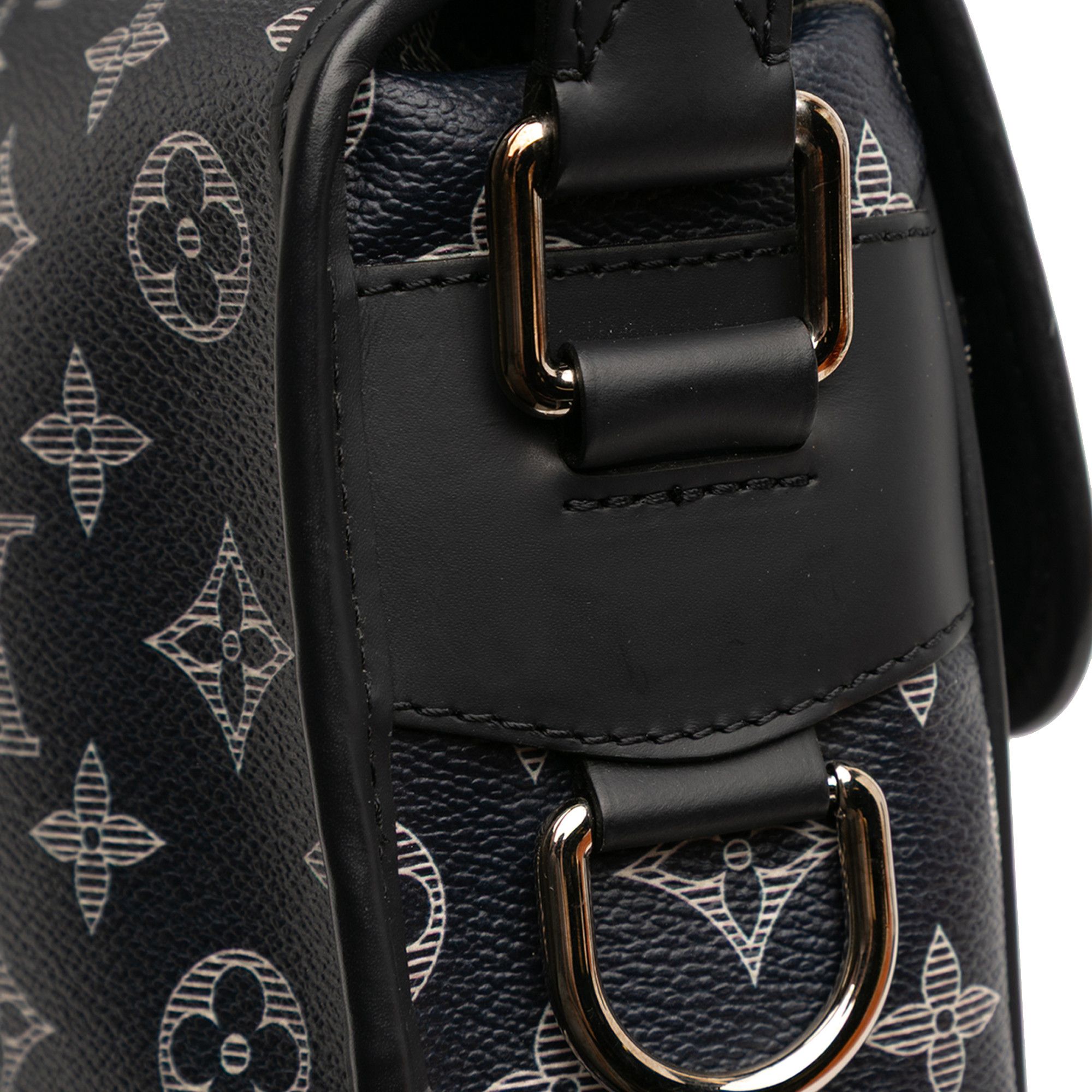 Louis Vuitton Louis Vuitton Chapman Brothers Monogram Savane Messenger PM Size ONE SIZE - 8 Thumbnail