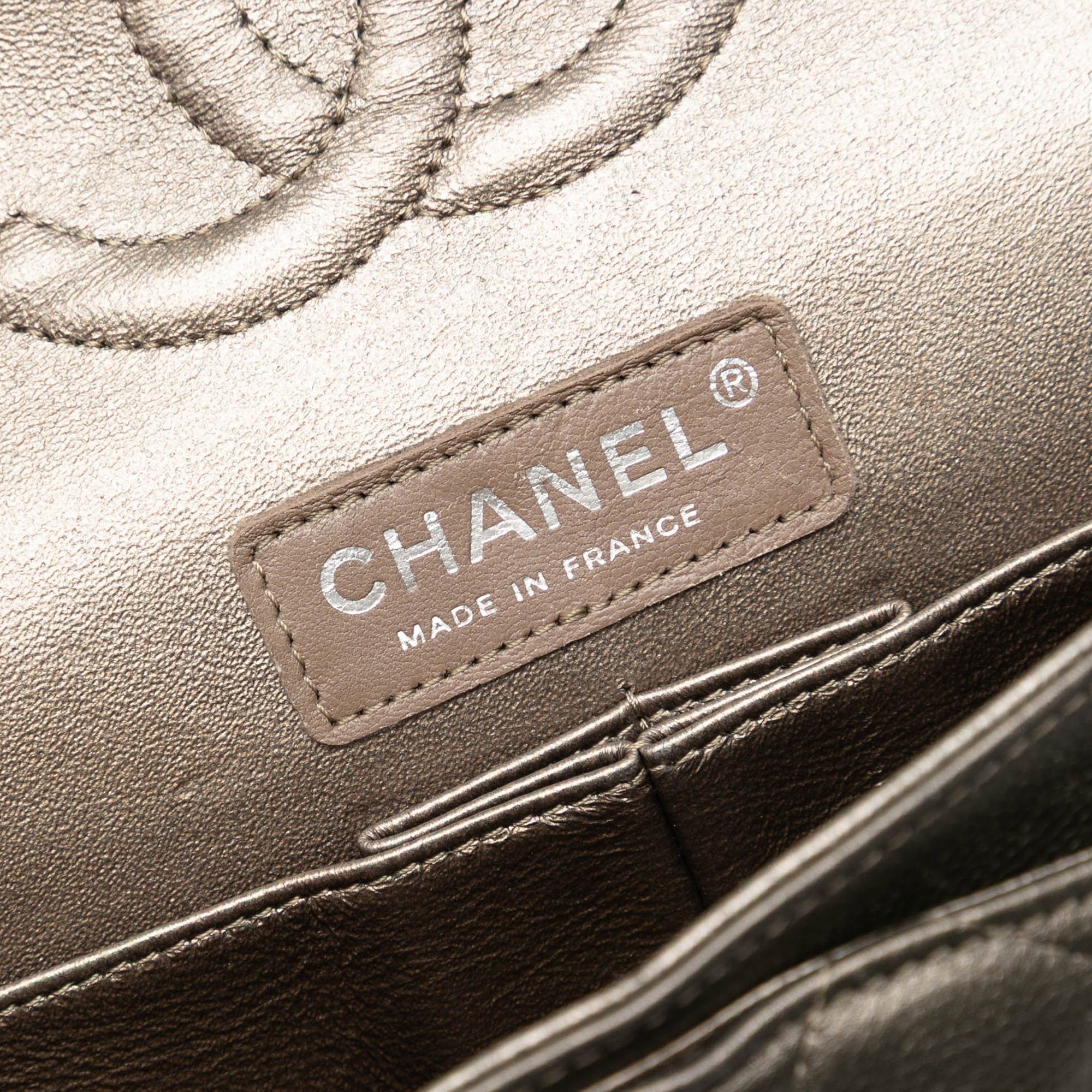 Chanel Chanel Medium Classic Metallic Caviar Double Flap Size ONE SIZE - 5 Thumbnail