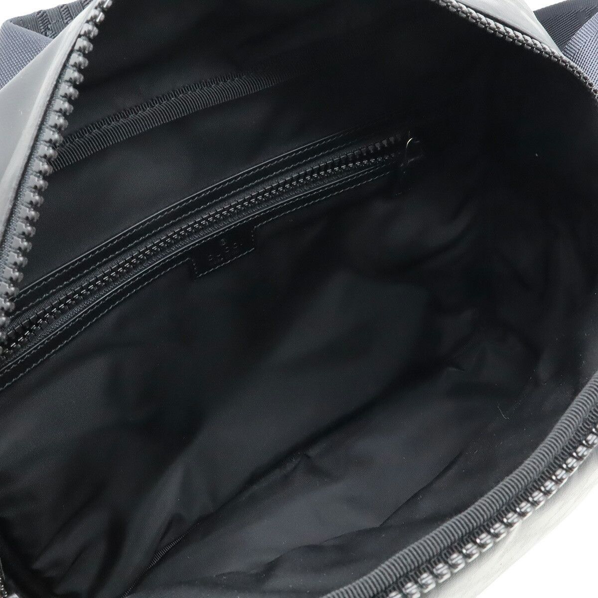 Gucci Gucci Gucci Mat Crystal GG Coated Canvas Crossbody Bag Plastic / Synthetic Crossbody Bag 782764 DUTY FREE for USA Size ONE SIZE - 7 Thumbnail