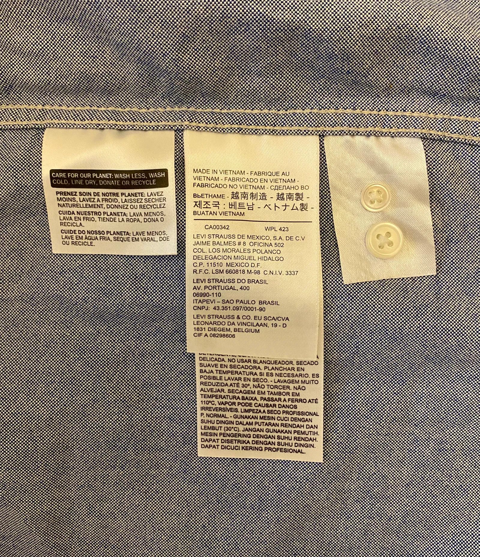 Levi's Levi's CLASSIC POCKET STANDARD FIT SHIRT Shirt Size US M / EU 48-50 / 2 - 3 Thumbnail