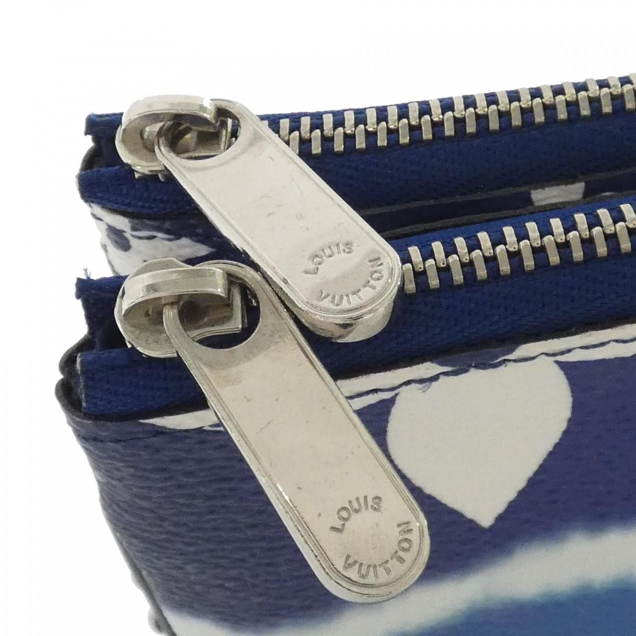 Louis Vuitton Louis Vuitton Louis Vuitton LV Escale Pochette Double Zip Coated Canvas Shoulder Bag Textile Shoulder Bag M69124 DUTY FREE for USA Size ONE SIZE - 4 Thumbnail