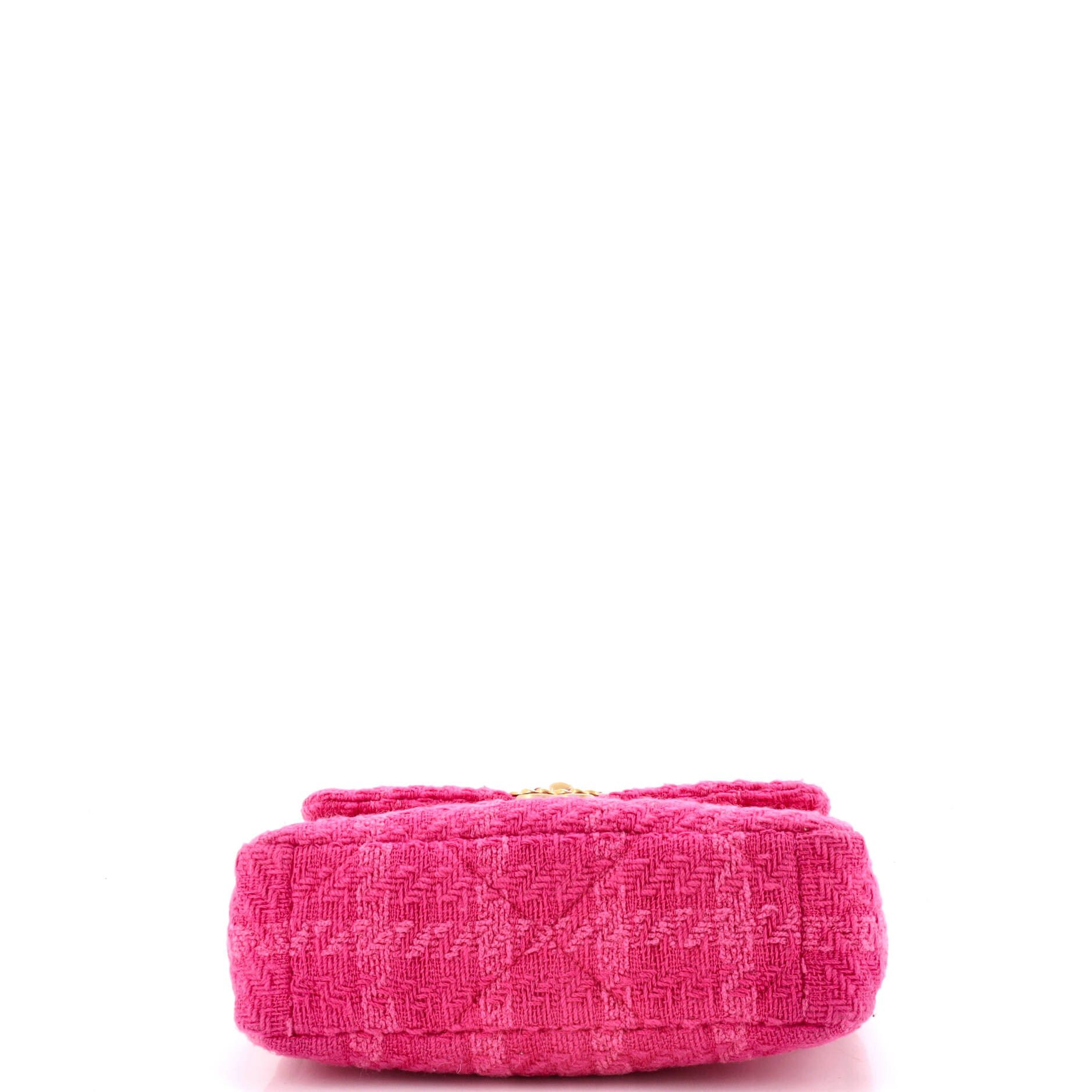 Chanel 19 Flap Bag Quilted Tweed Medium Size ONE SIZE - 4 Thumbnail