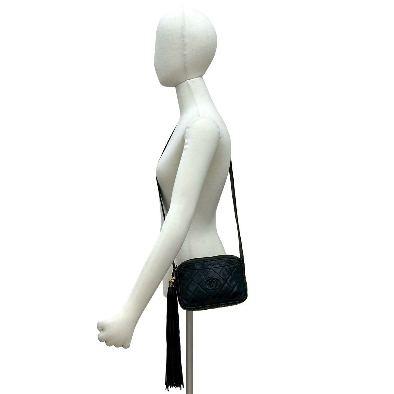 Chanel Chanel Chanel Matelassé Lambskin Shoulder Bag Leather Shoulder Bag DUTY FREE for USA Size ONE SIZE - 3 Thumbnail