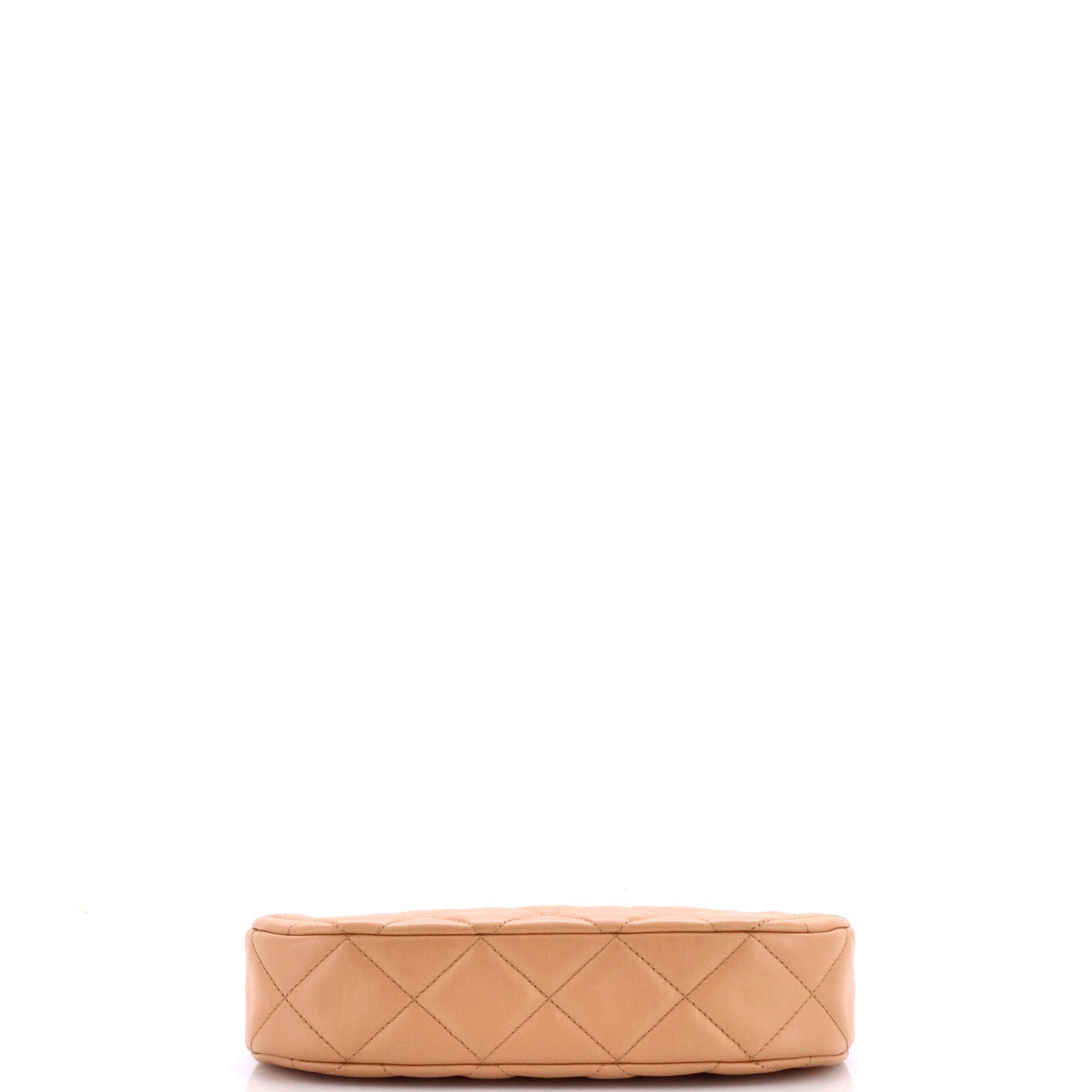 Chanel 19 Zip Hobo Clutch with Chain Quilted Aged Calfskin Size ONE SIZE - 3 Thumbnail