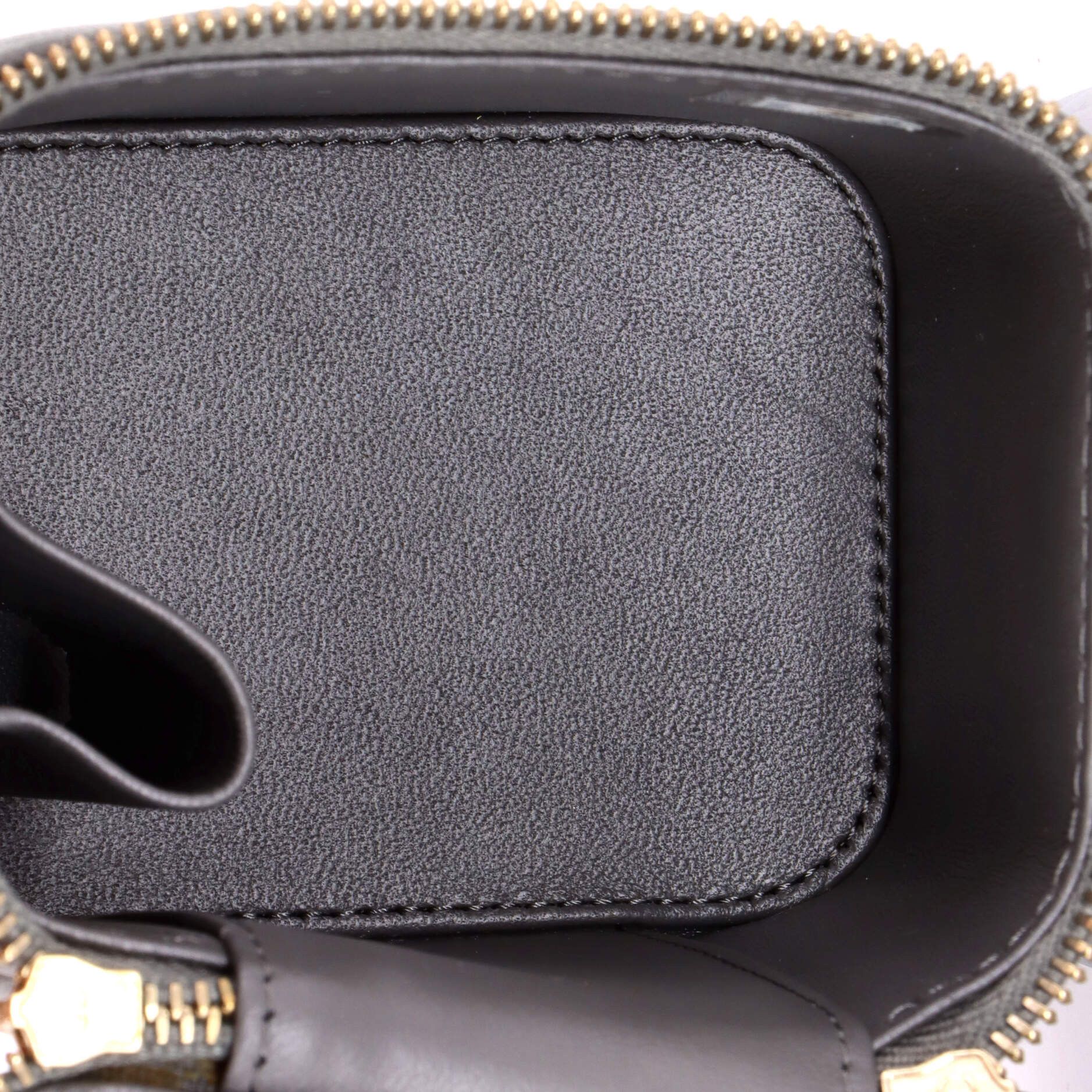 Chanel Classic Top Handle Vanity Case with Chain Quilted Lambskin M Size ONE SIZE - 4 Thumbnail