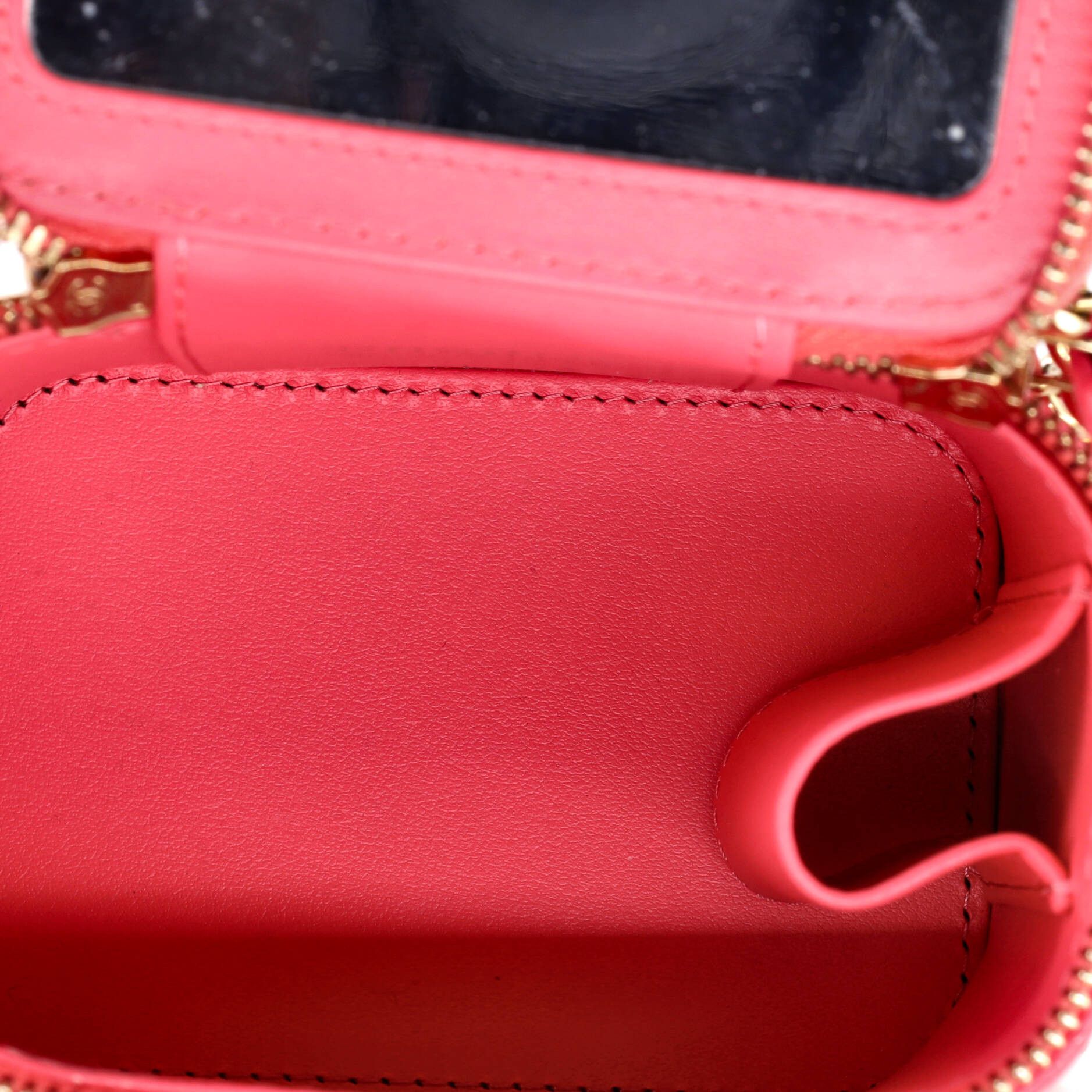 Chanel Classic Vanity Case with Chain Quilted Caviar Mini Size ONE SIZE - 4 Thumbnail