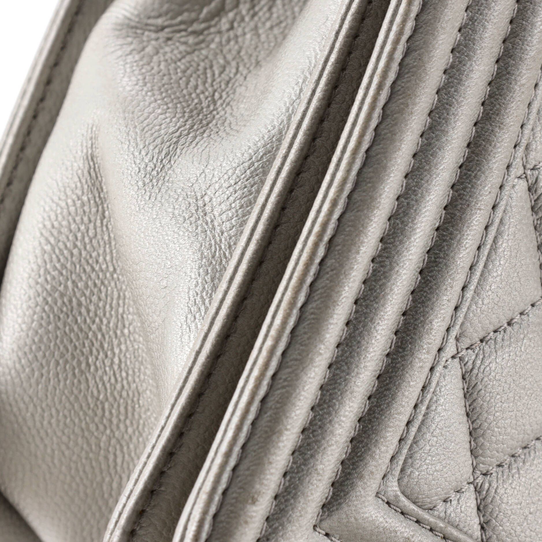 Chanel Boy Flap Bag Quilted Calfskin Old Medium Size ONE SIZE - 6 Thumbnail