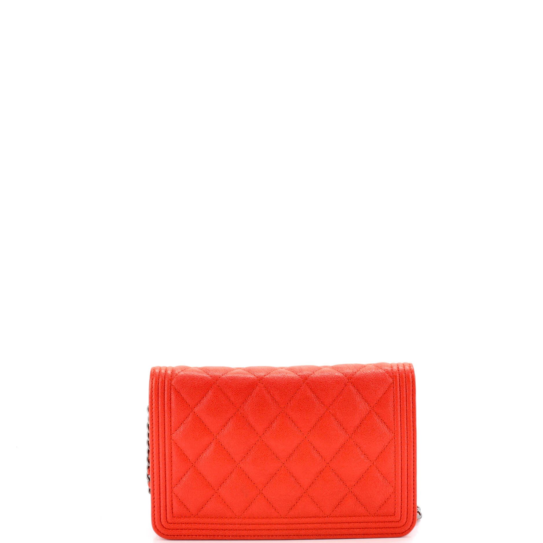 Chanel Boy Wallet on Chain Quilted Caviar Size ONE SIZE - 2 Thumbnail