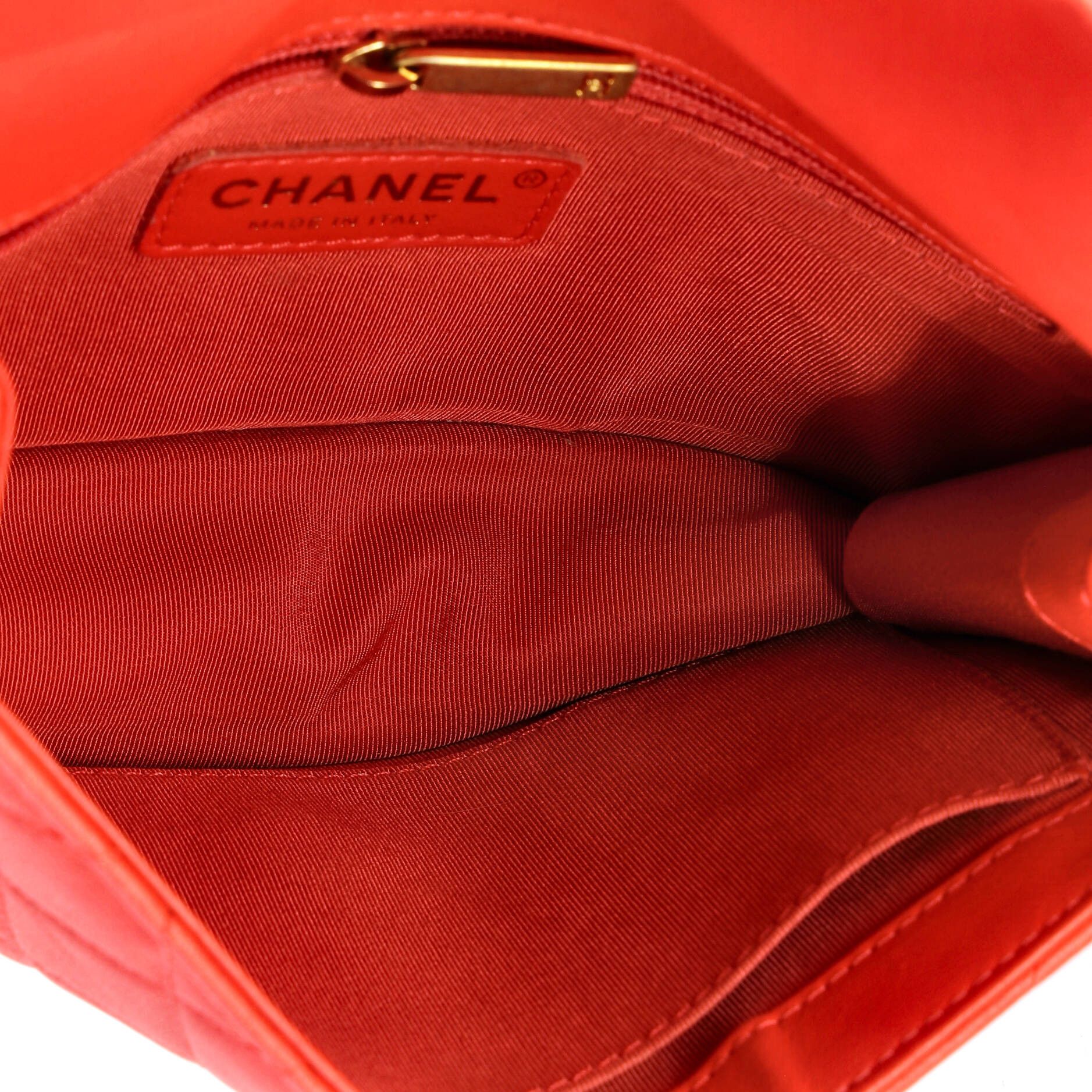 Chanel Pearl Chain Flap Bag Quilted Lambskin Medium Size ONE SIZE - 4 Thumbnail
