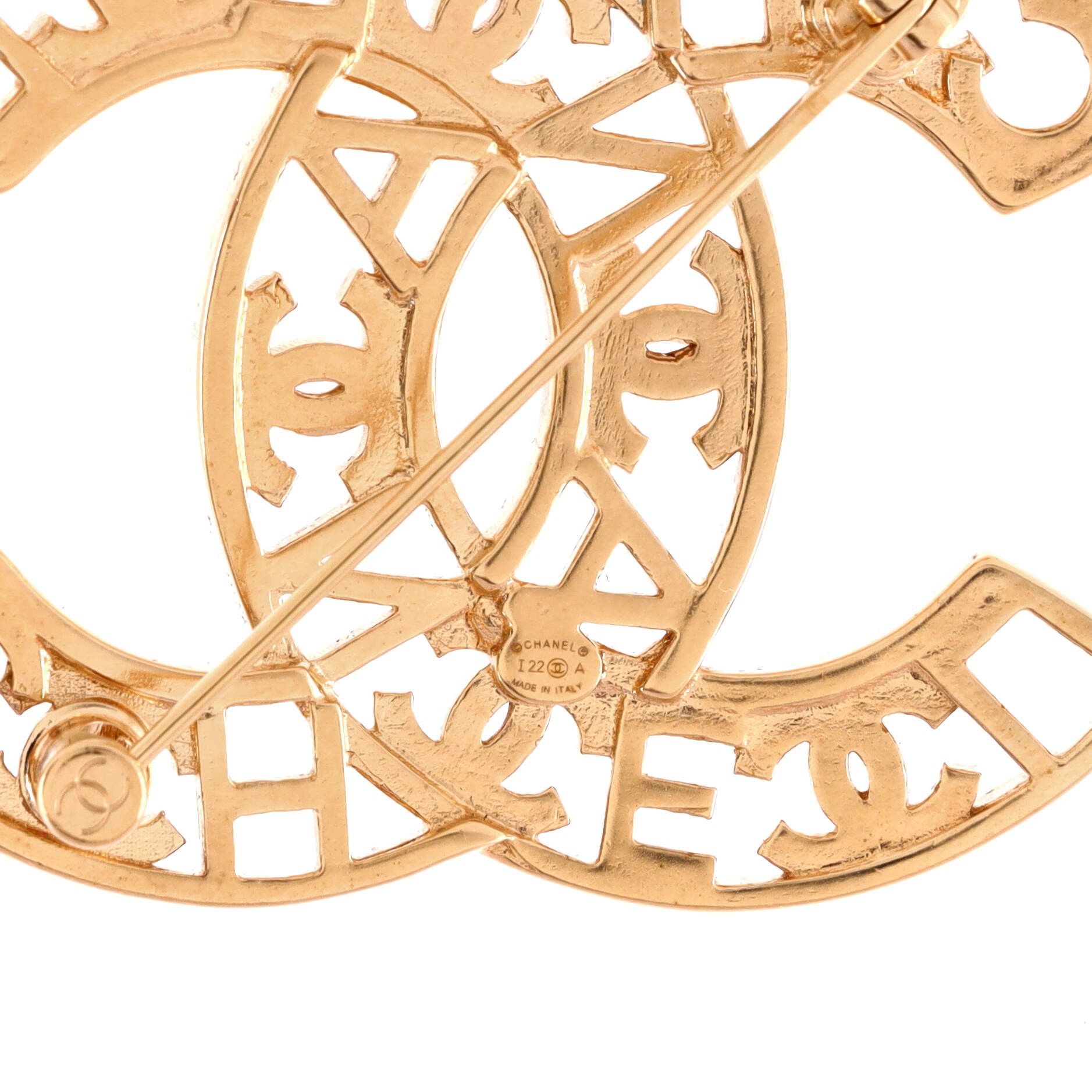 Chanel Cut Out CC Logo Letter Brooch Metal with Crystals Size ONE SIZE - 2 Thumbnail