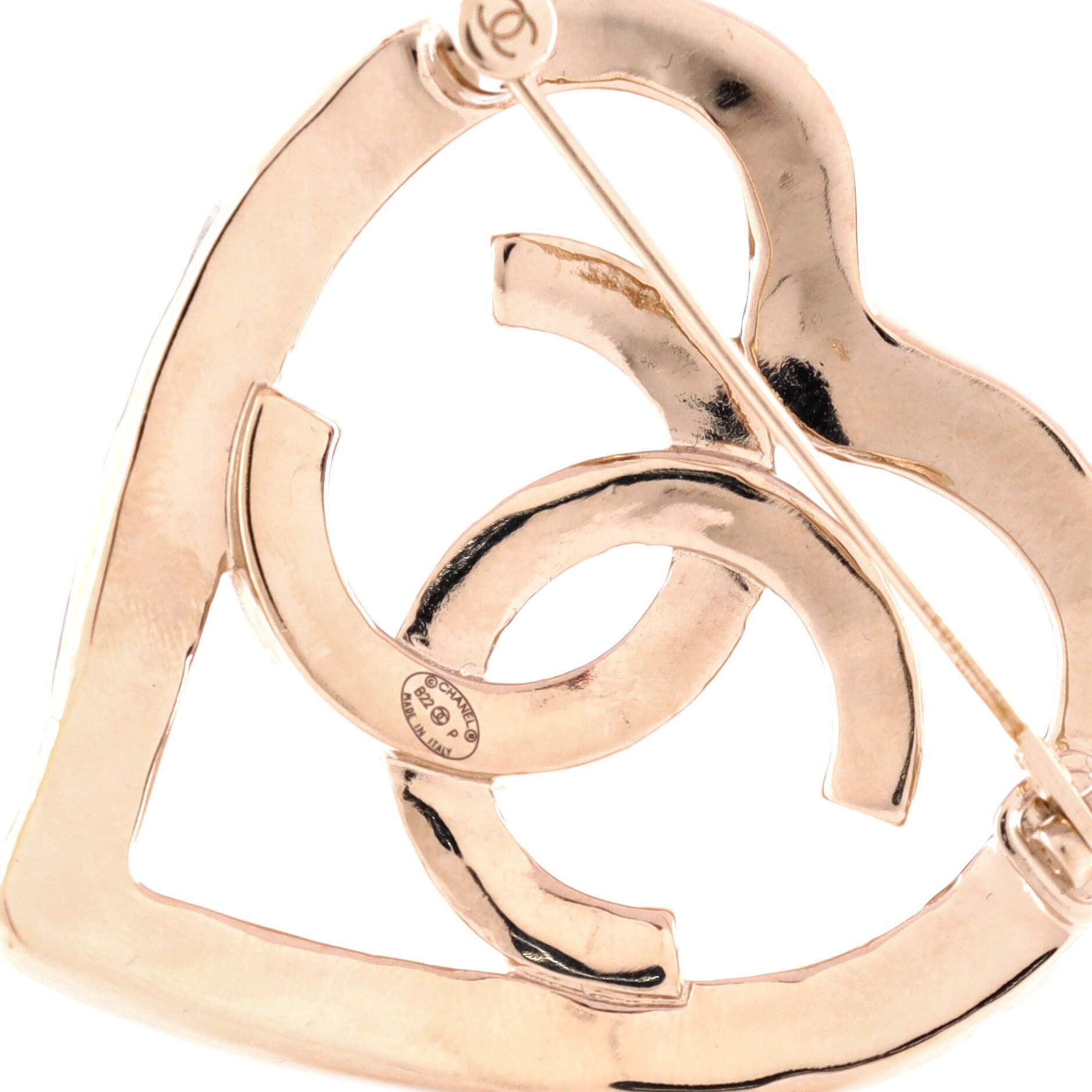 Chanel Coco In Love Heart CC Brooch Metal Size ONE SIZE - 2 Thumbnail