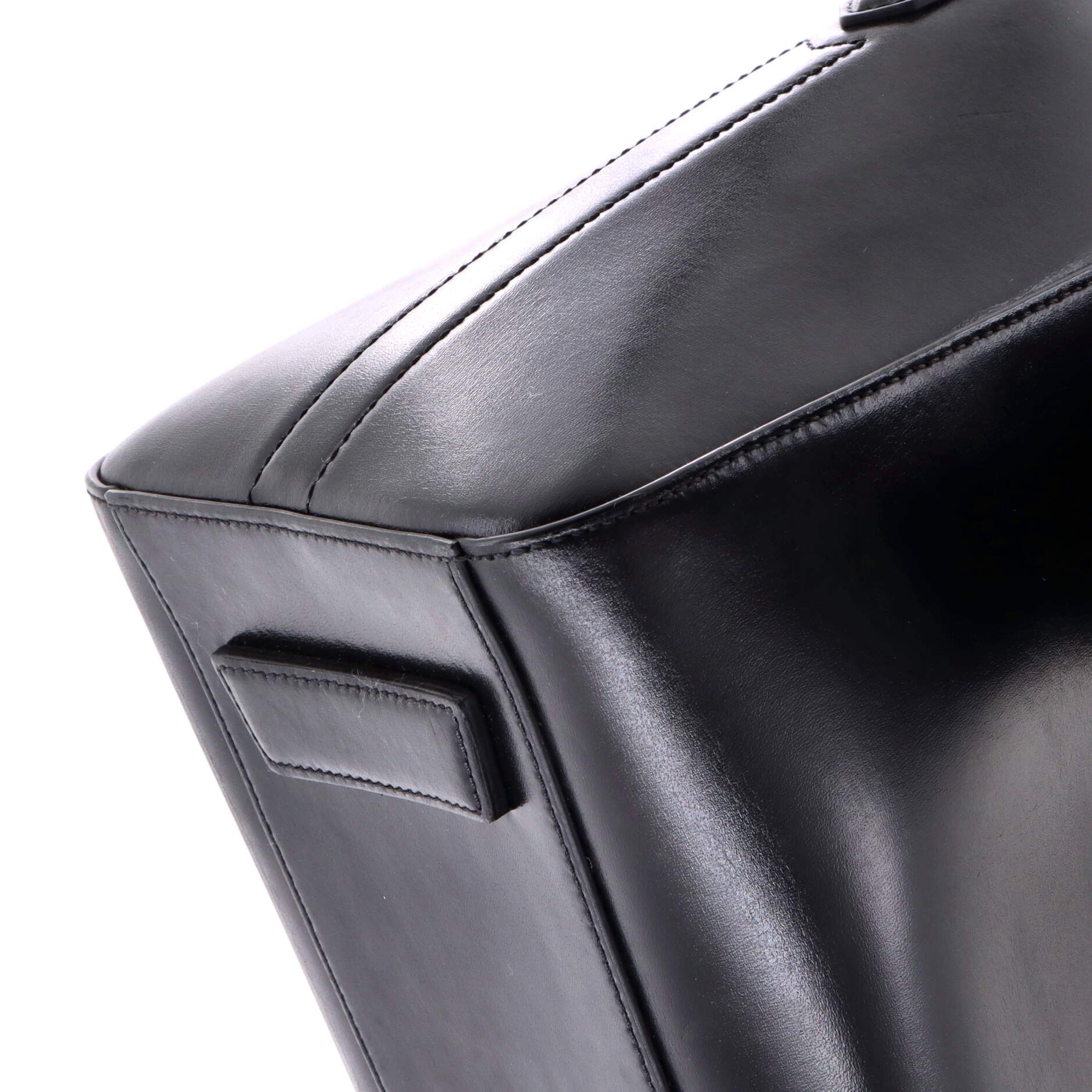Antigona Bag Glazed Leather Small