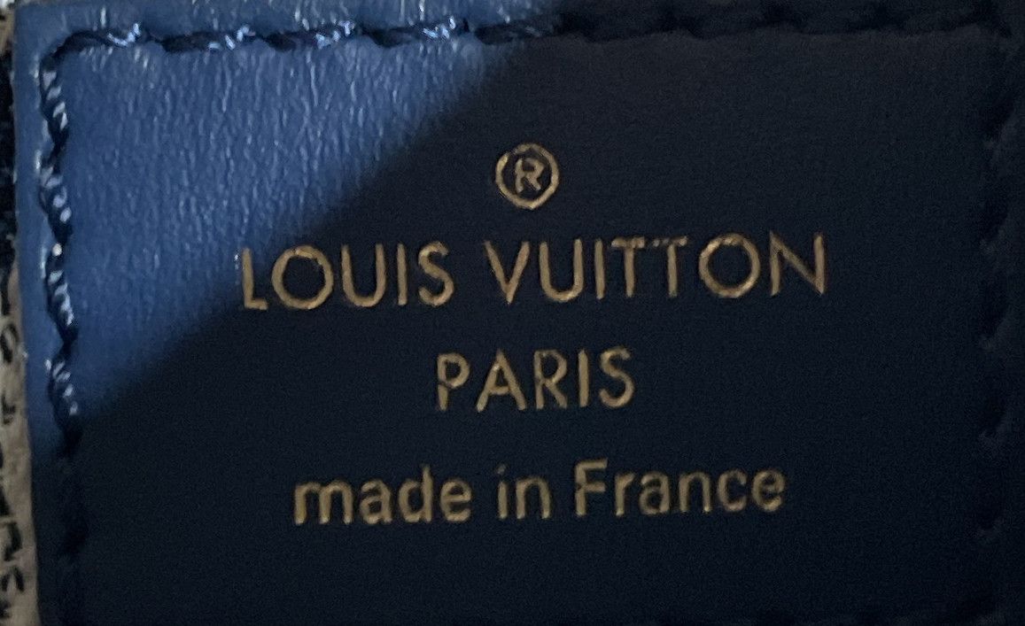 Louis Vuitton Loop Handbag Monogram Jacquard Denim Size ONE SIZE - 6 Thumbnail